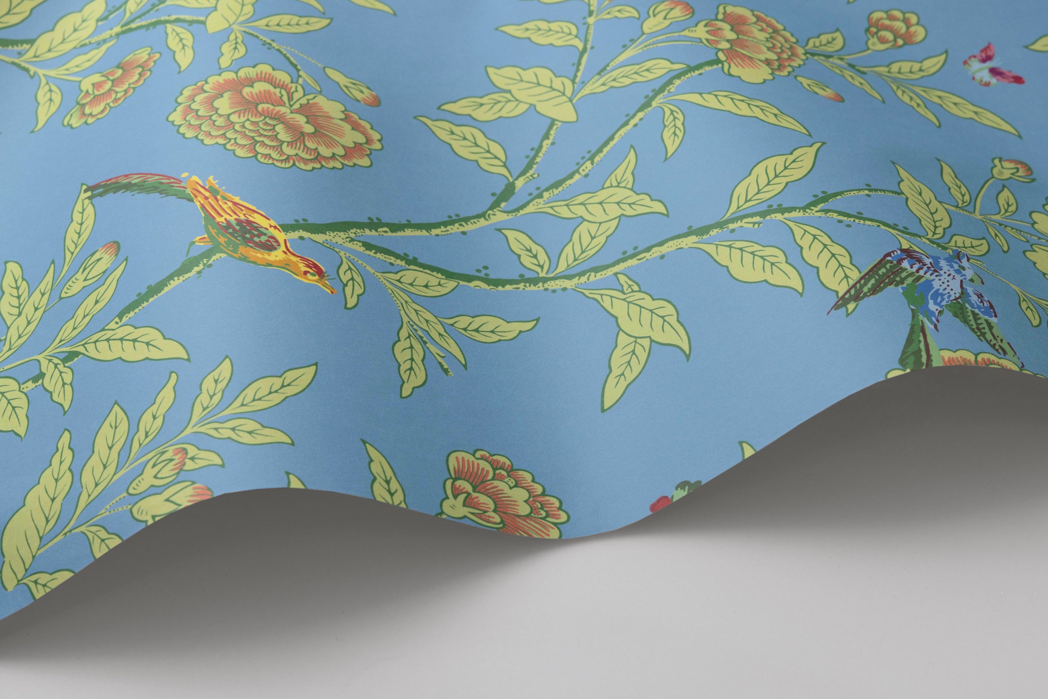 Roseberry with Birds Wallpaper in hyacinth blue color - pattern number 127/4022.CS.0 - by Cole and Son in the Classics Vol I collection