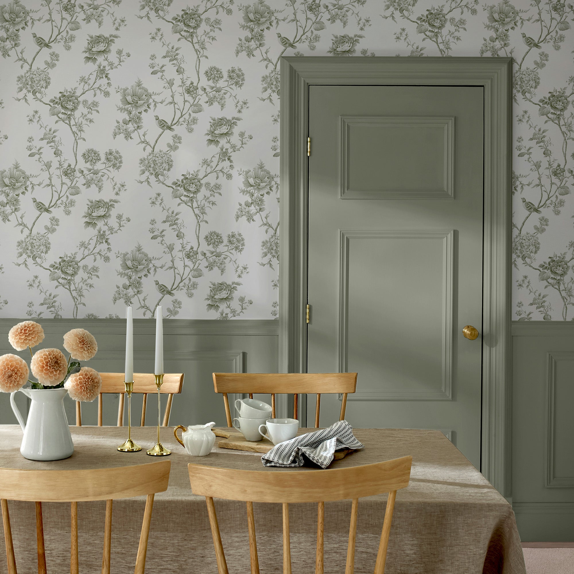 Floral Vine Wallpaper in moss color - pattern number 146808 - by Martha Stewart in the Martha Stewart AW26 collection