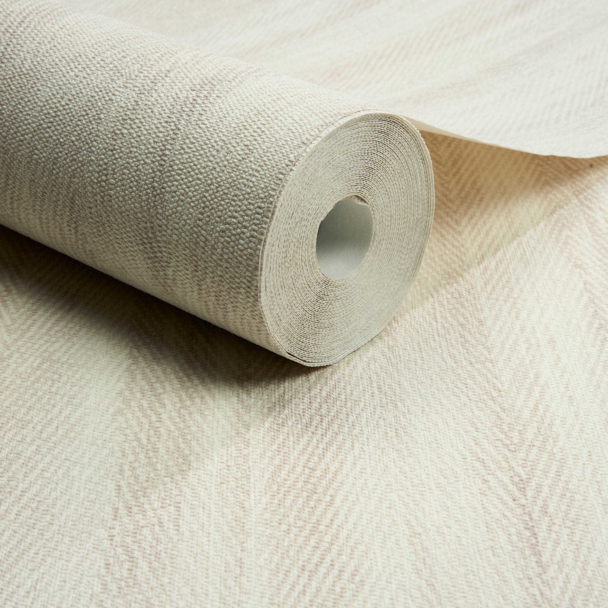 Textile Plain Wallpaper in beige color - pattern number 205101 - by Grandeco in the Textured Vibes collection