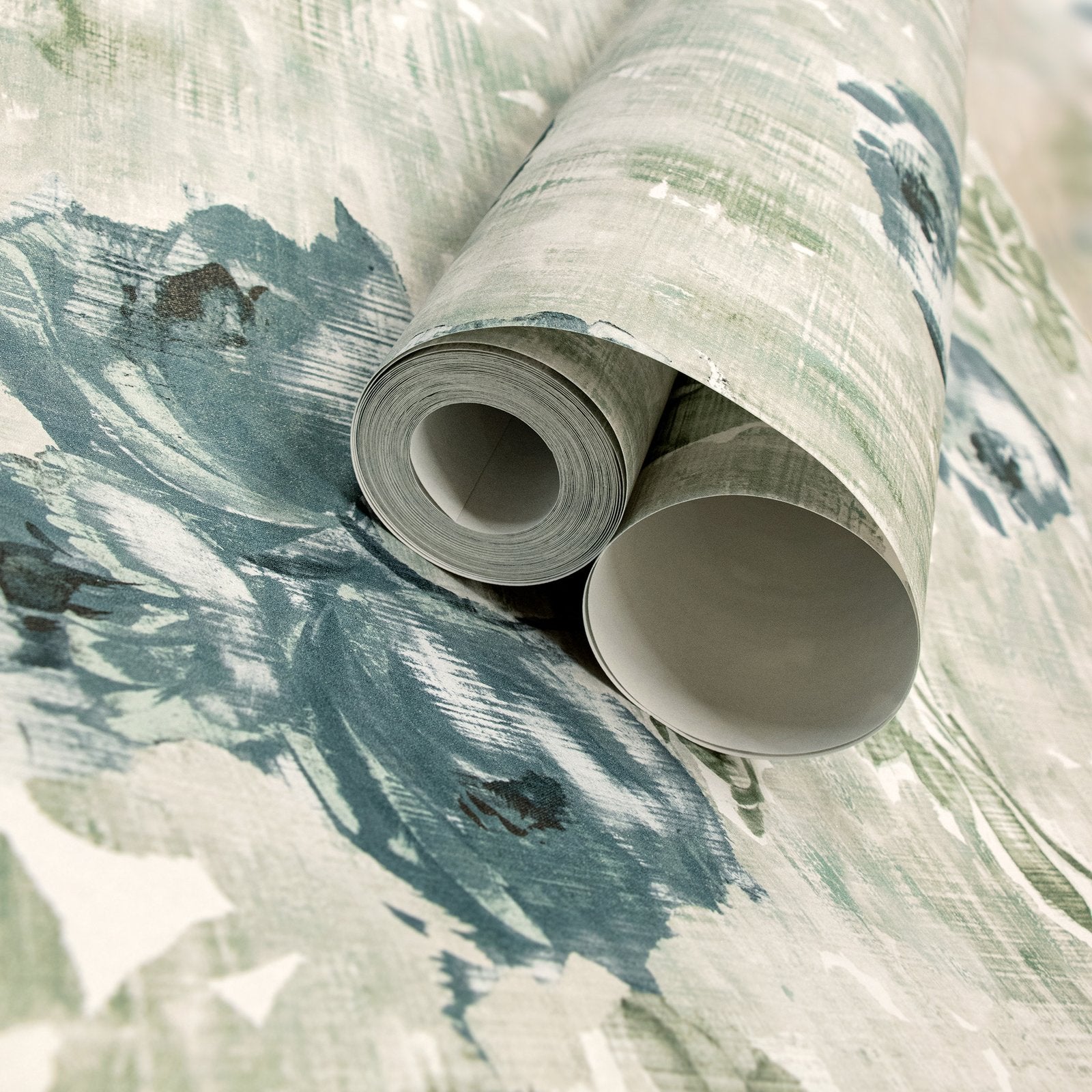 Petunia wallpaper in green color - pattern number GH26917-23 - by Galerie in the Julie Feels Home collection