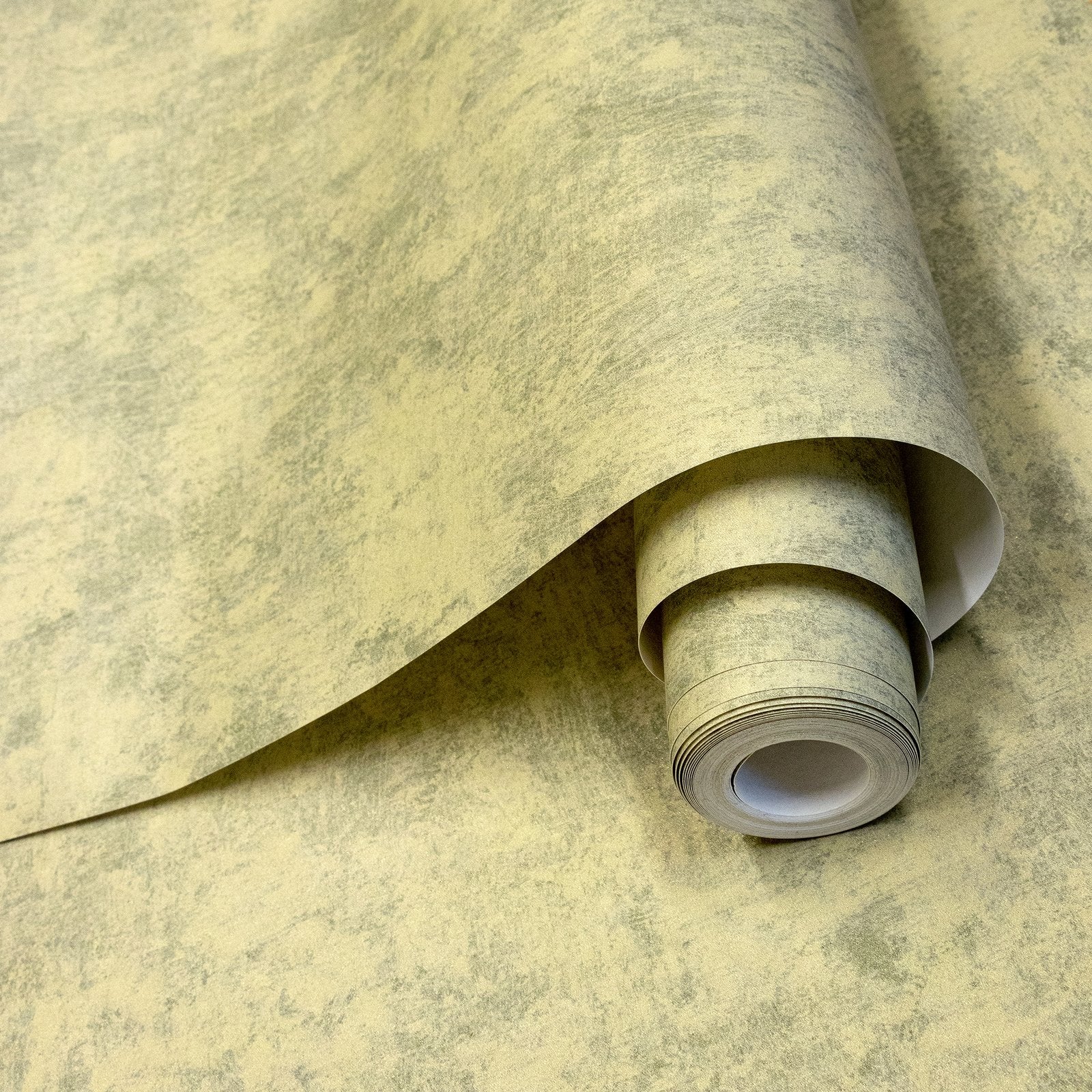 Monstera Plain wallpaper in yellow color - pattern number GH26944-23 - by Galerie in the Julie Feels Home collection