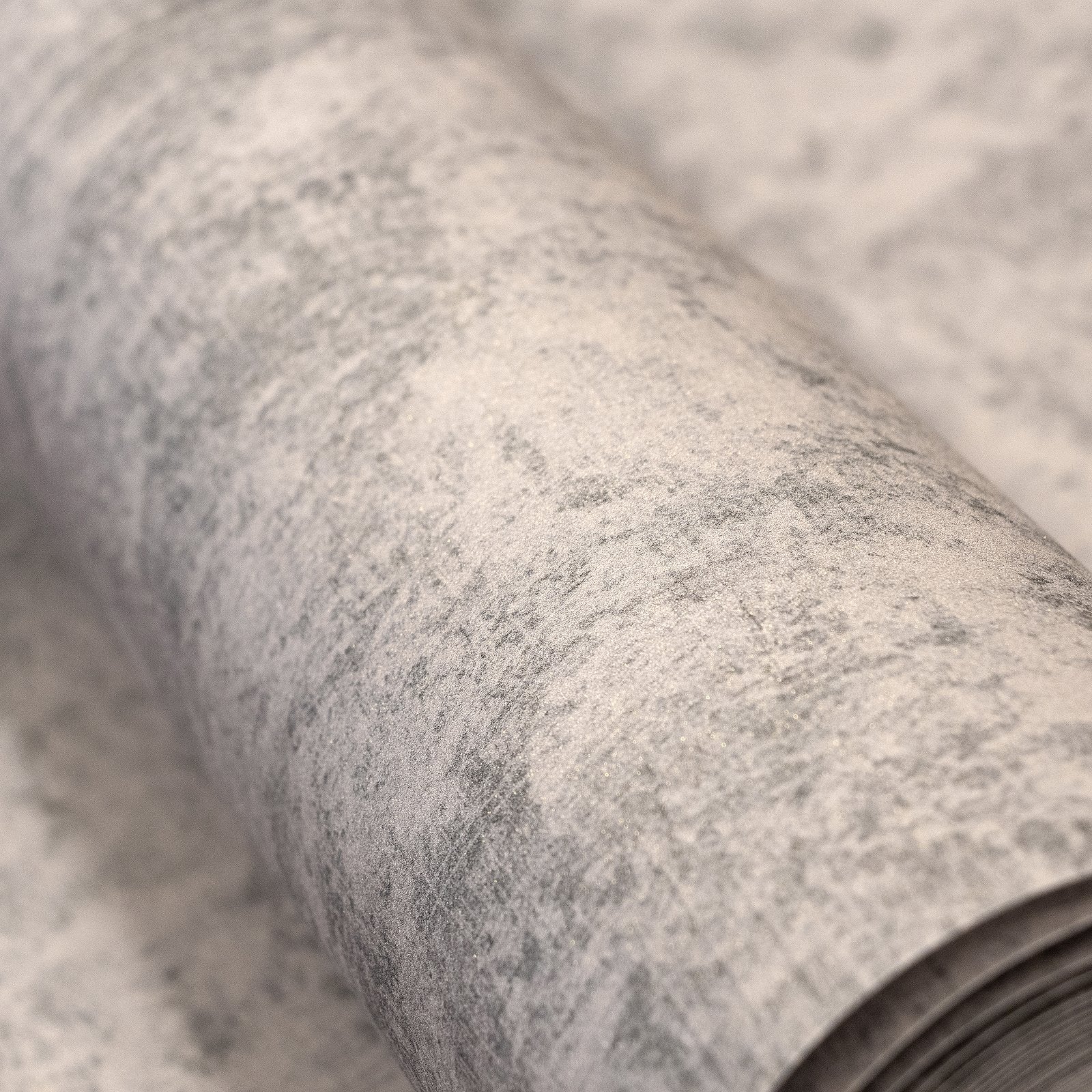 Monstera Plain wallpaper in beige color - pattern number GH26950-23 - by Galerie in the Julie Feels Home collection