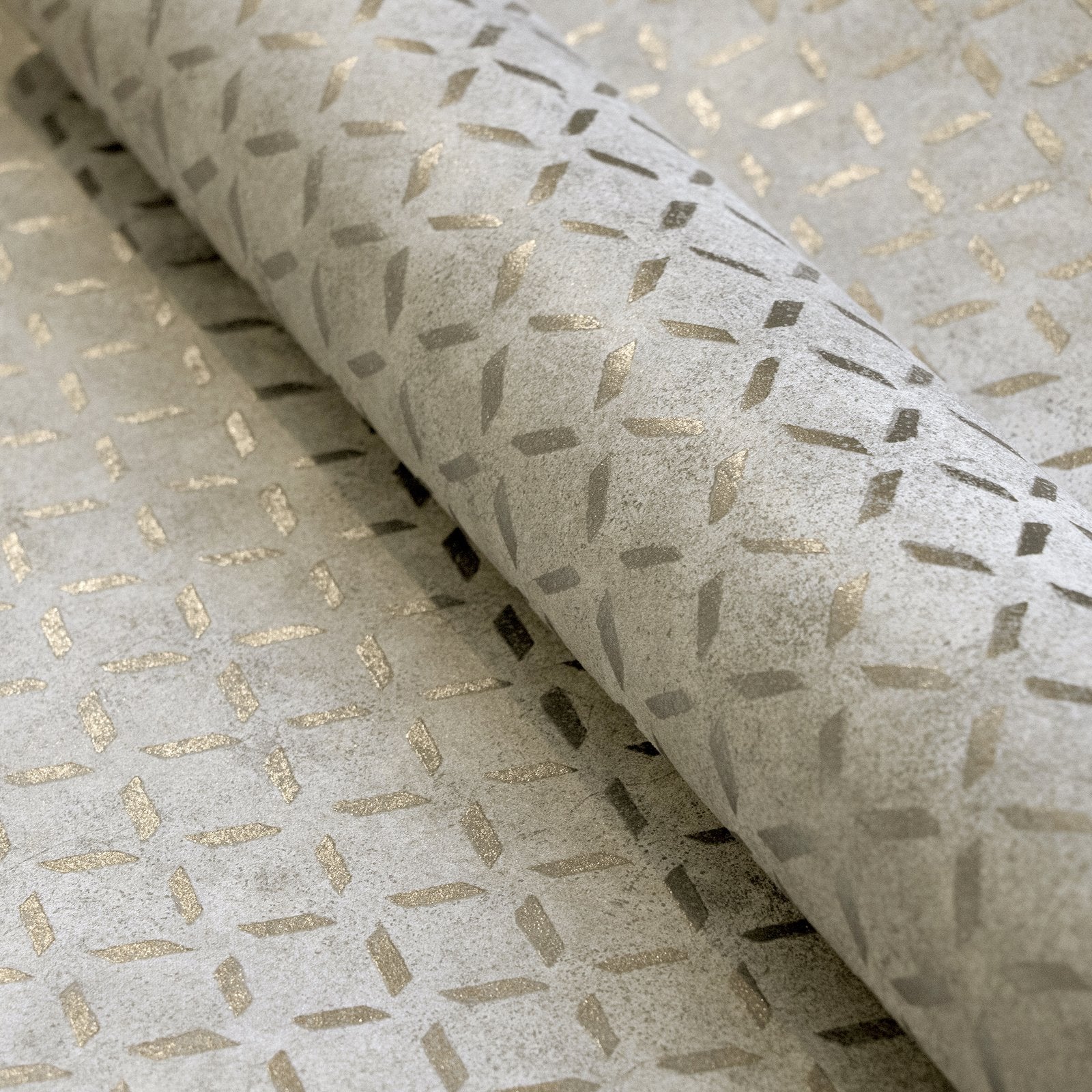 Soho / Metal Drain Grid wallpaper in silver grey color - pattern number GH30045-23 - by Galerie in the Urban Classics collection