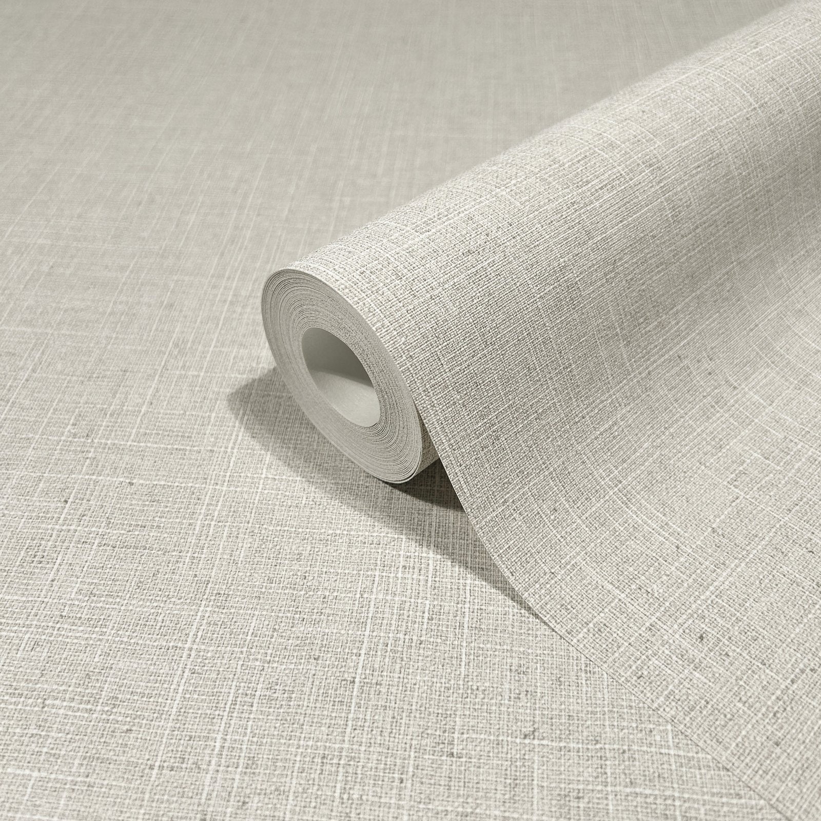 Uni wallpaper in silver grey color - pattern number 33388 - by Galerie in the The Woods and Wicker collection