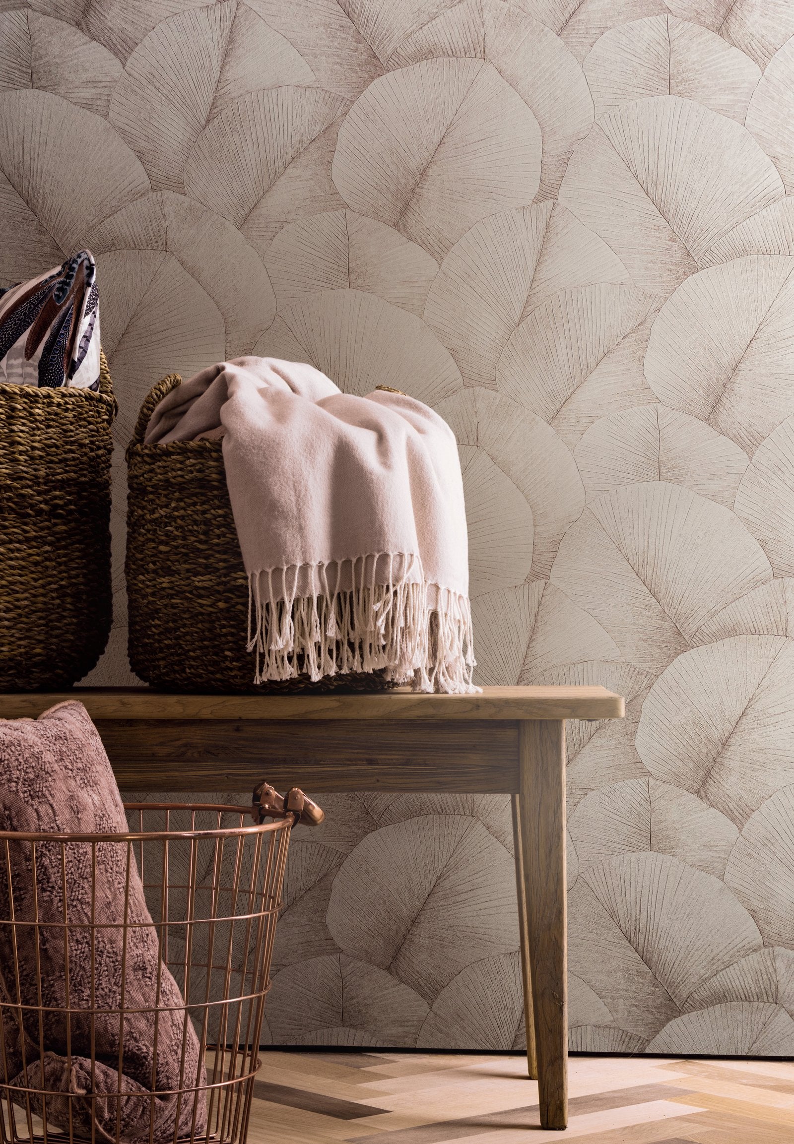 Palm Leaf wallpaper in pink color - pattern number 34511 - by Galerie in the Kumano collection