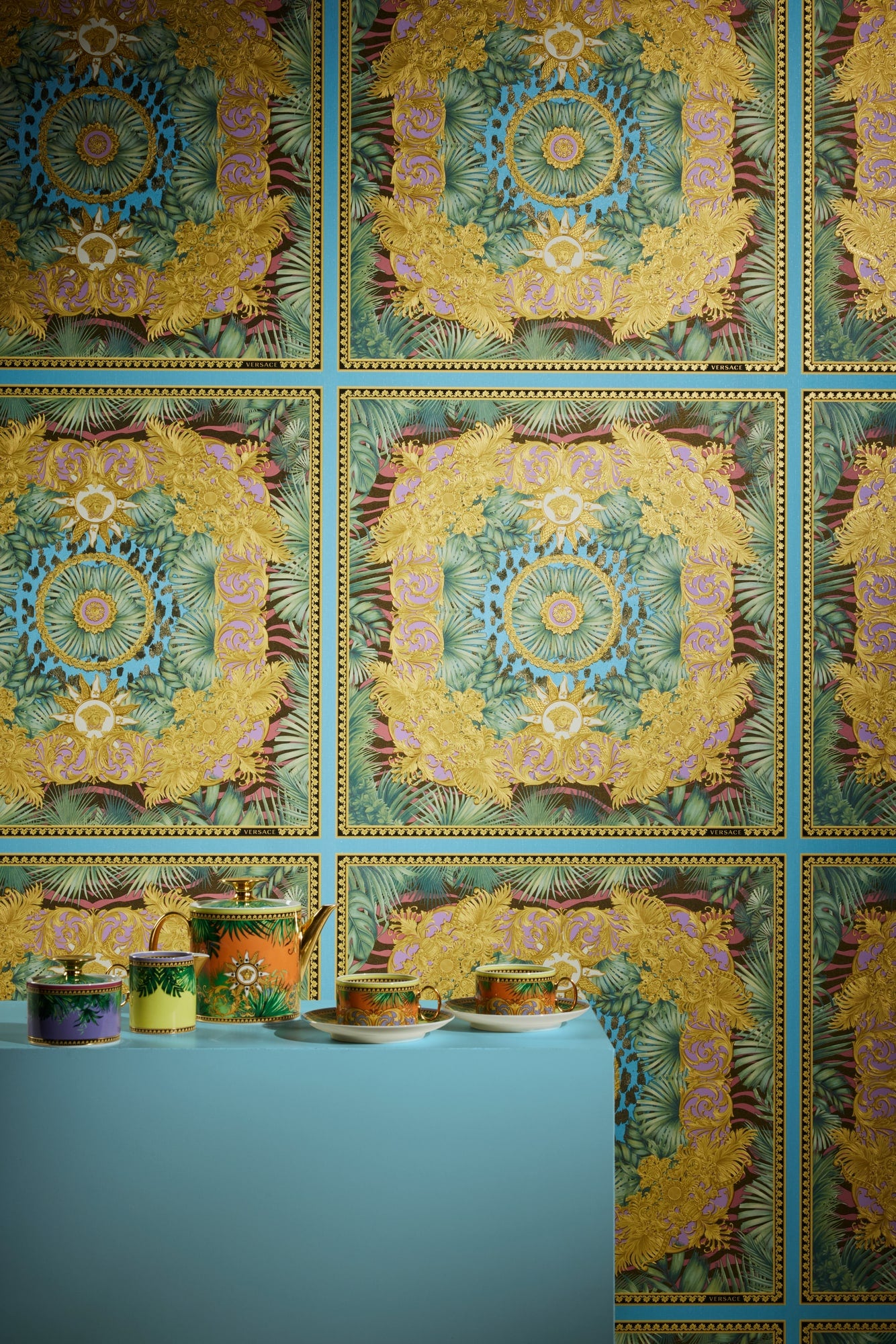 Mirage wallpaper in hearthrob color - pattern number 387031X - by Seabrook in the Versace Volume 5 collection