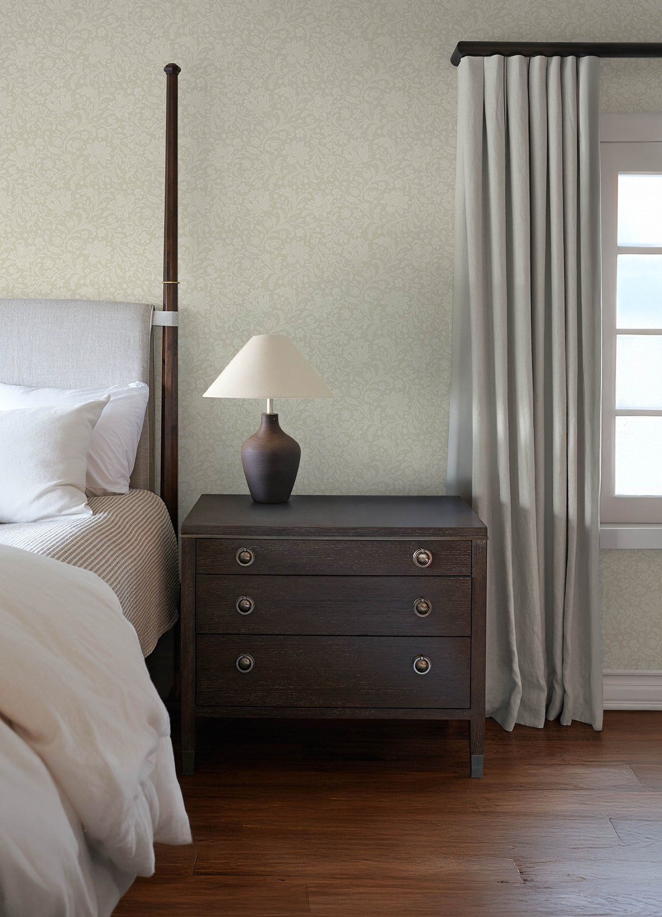 Hague wallpaper in ivory color - pattern number 4173-27629 - by A Street Prints in the Chris Loves Julia collection