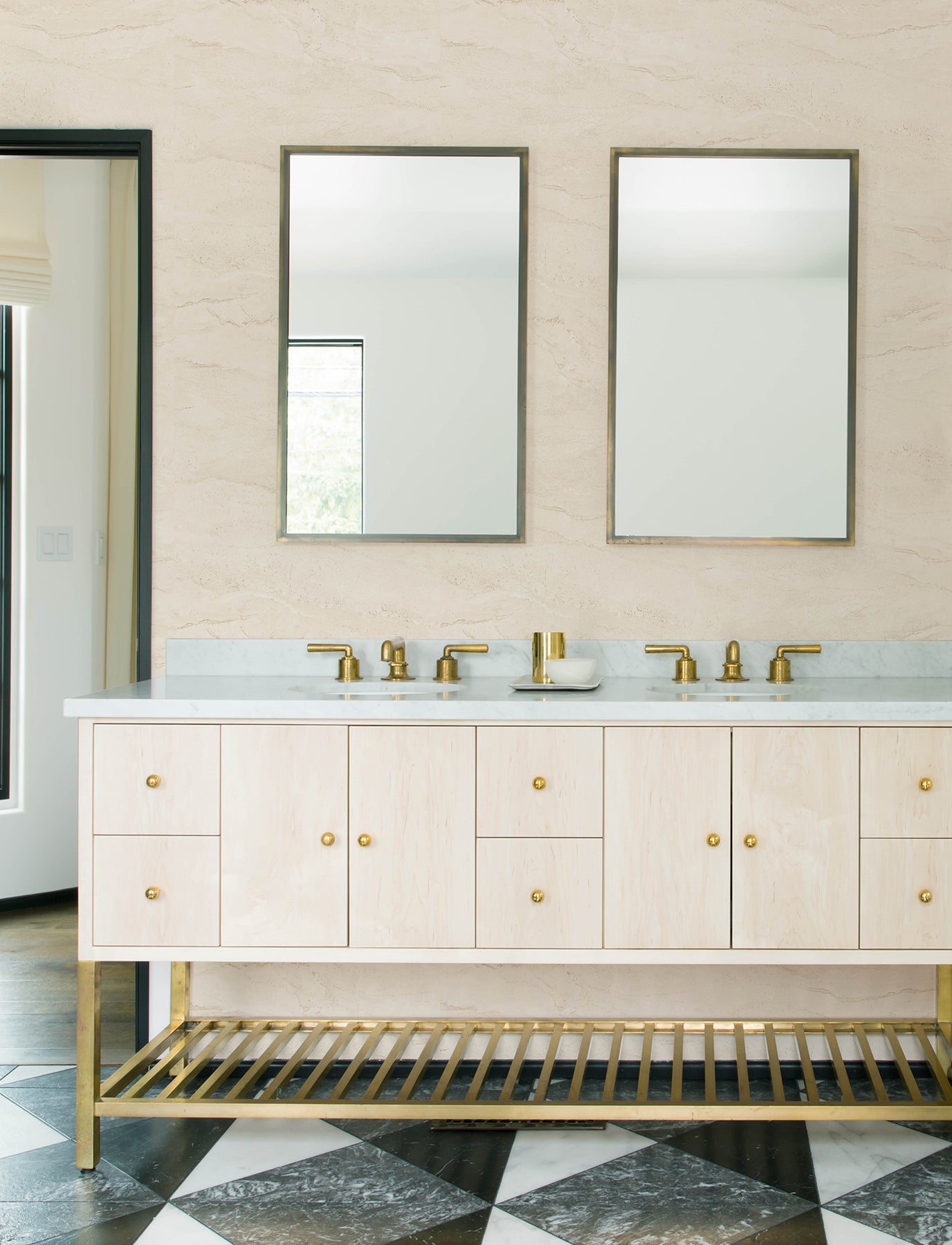 Morgana wallpaper in off-white color - pattern number 4191-83000 - by Chesapeake in the Kitchen & Bath collection