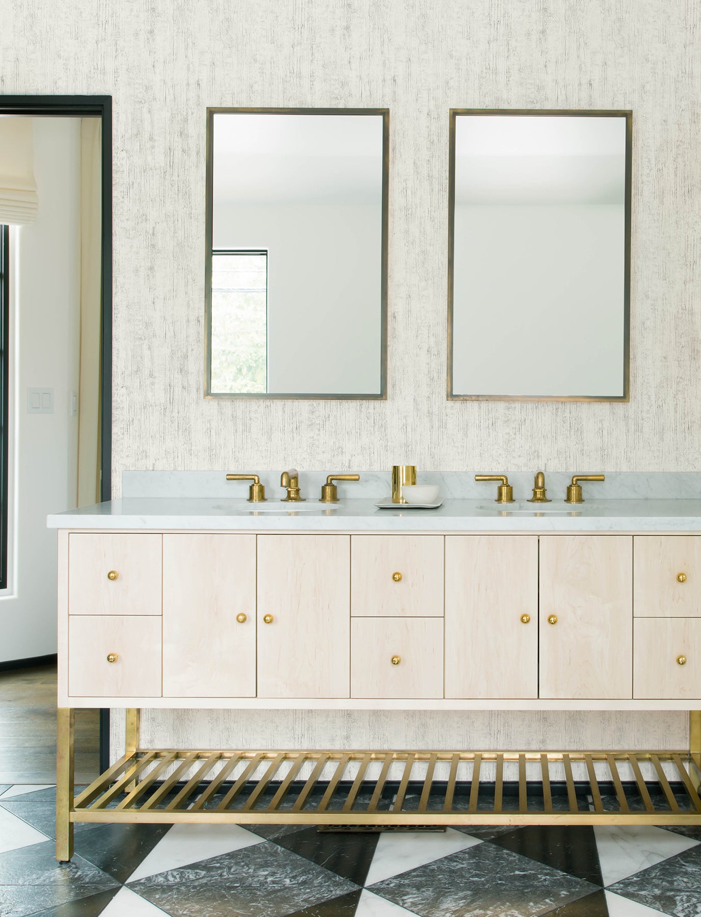 Ramona wallpaper in white color - pattern number 4191-83002 - by Chesapeake in the Kitchen & Bath collection