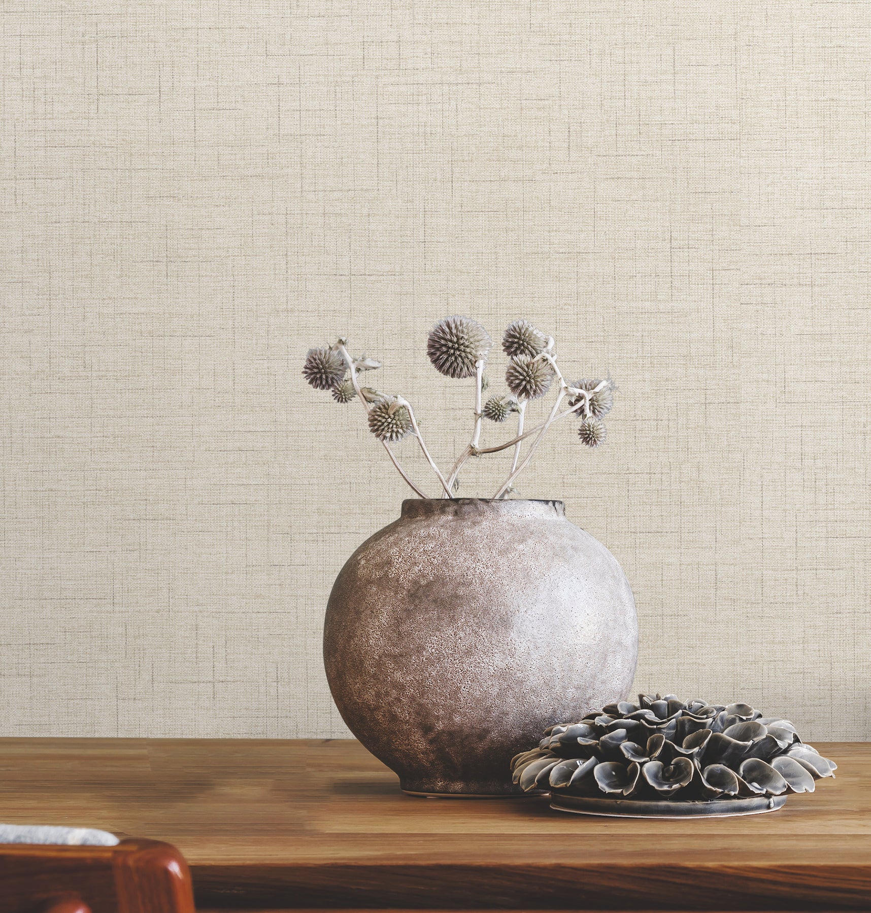 Leon wallpaper in beige color - pattern number 4207-5419 - by Warner in the Textures and Wovens Resource collection