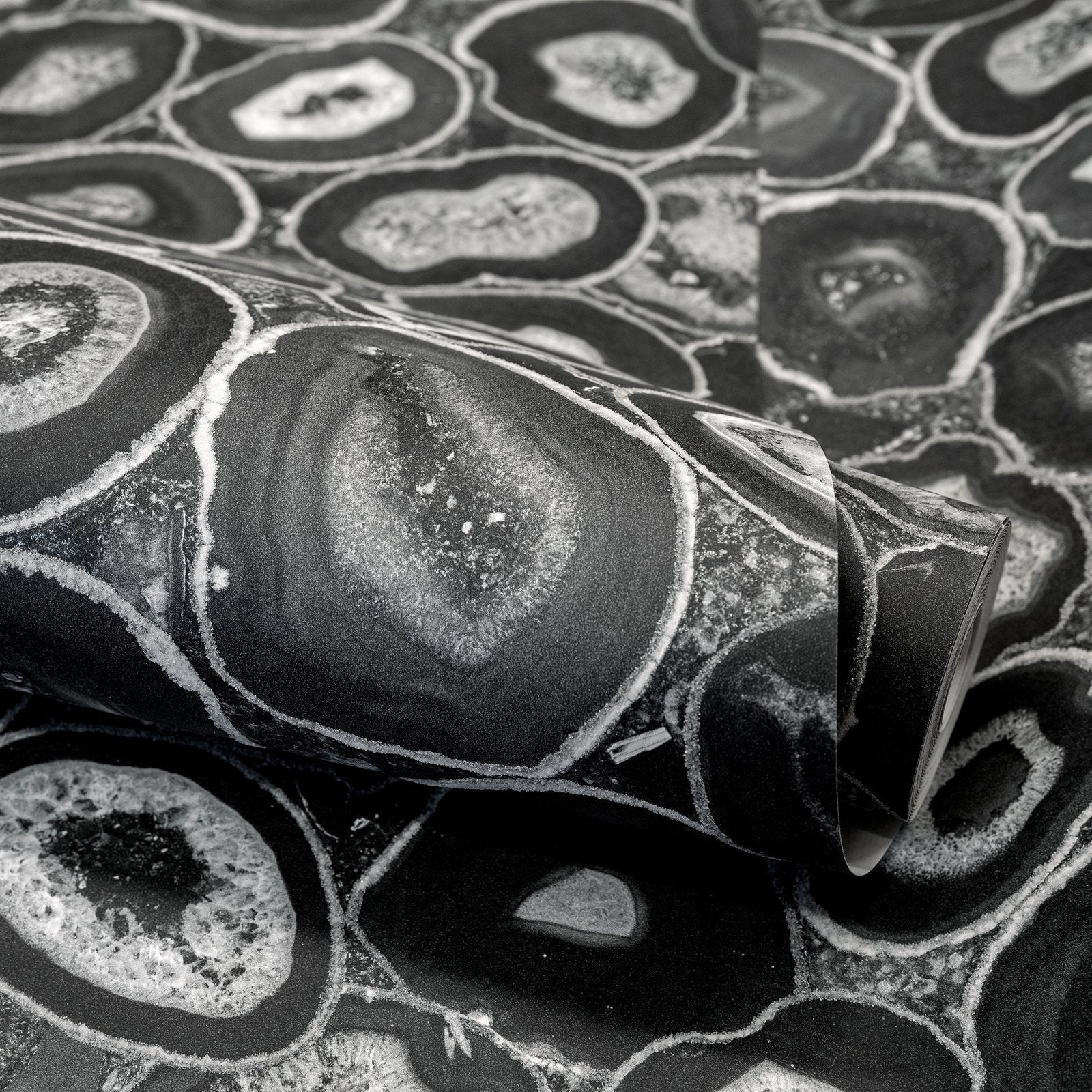 Agate wallpaper in black color - pattern number GH51216-23 - by Galerie in the Pepper collection