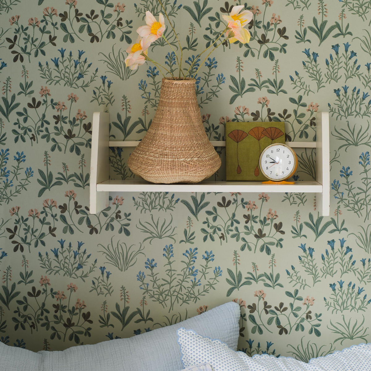 Noras Äng Wallpaper in mineral color - pattern number 5801 - by Schumacher in the Borastapeter collection