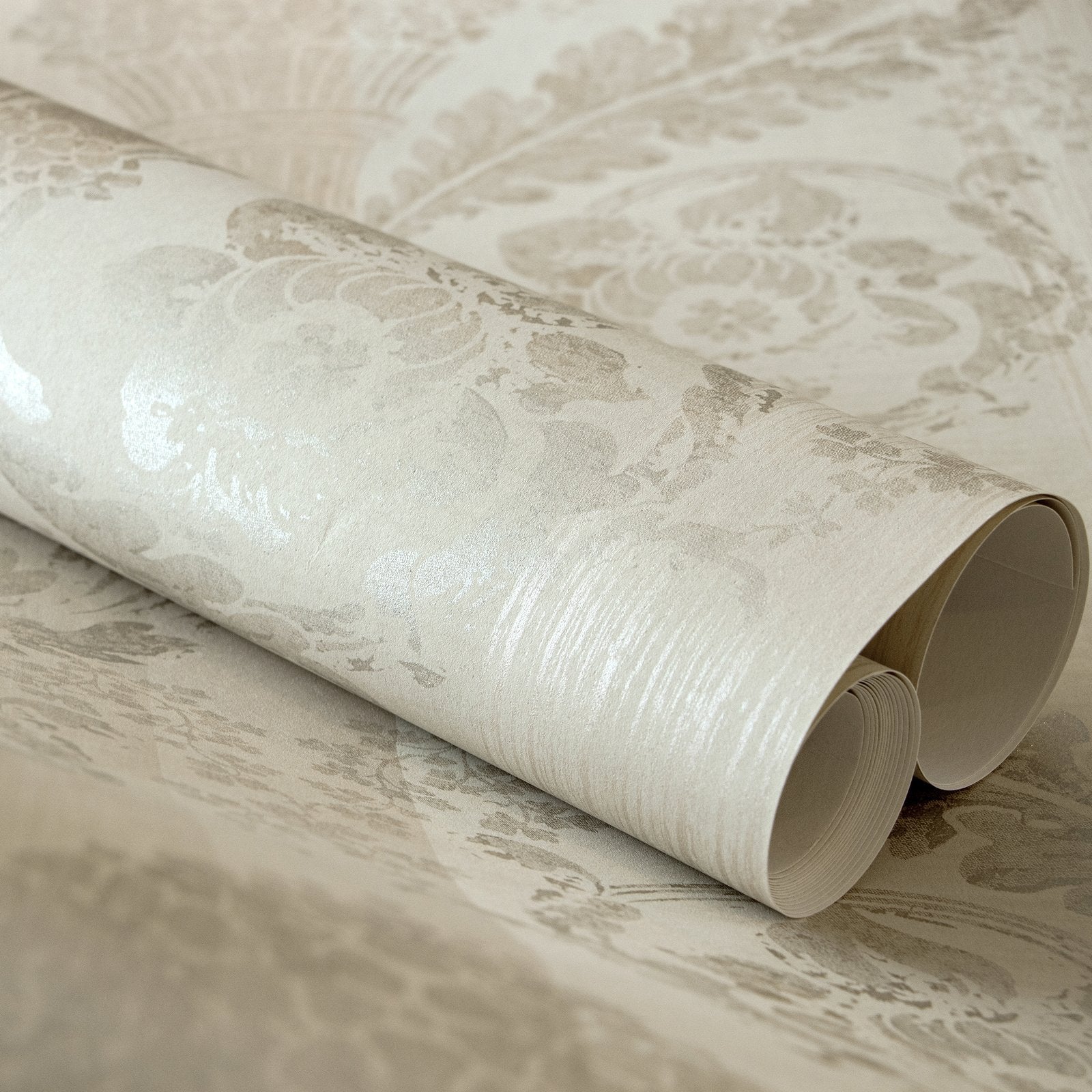 Nerites wallpaper in beige color - pattern number 64276 - by Galerie in the Adonea collection
