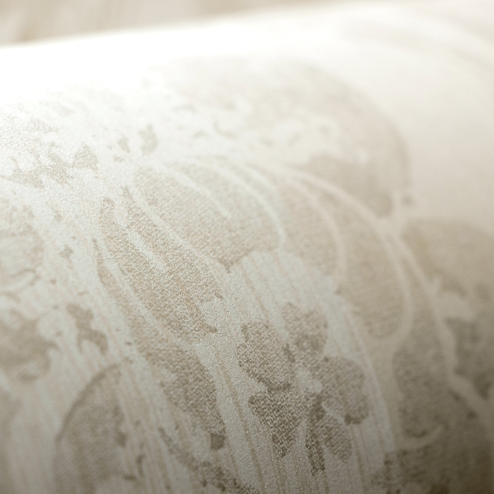 Nerites wallpaper in beige color - pattern number 64276 - by Galerie in the Adonea collection