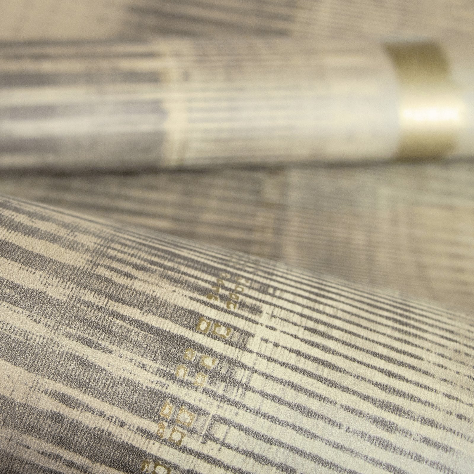 Hermes wallpaper in beige color - pattern number 64325 - by Galerie in the Adonea collection