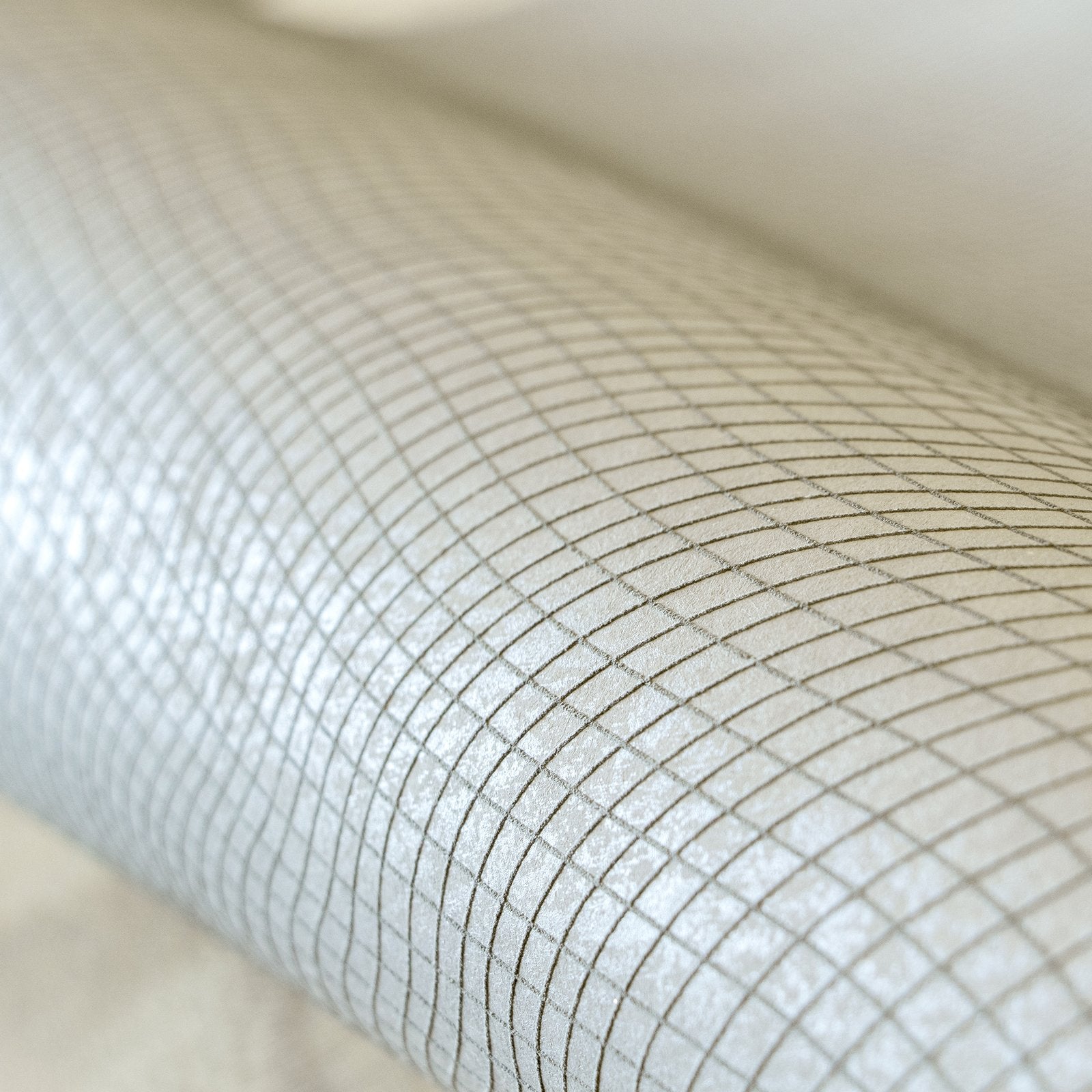 Spirit Rosy Grey wallpaper in silver grey color - pattern number GH64646-23 - by Galerie in the Slow Living collection