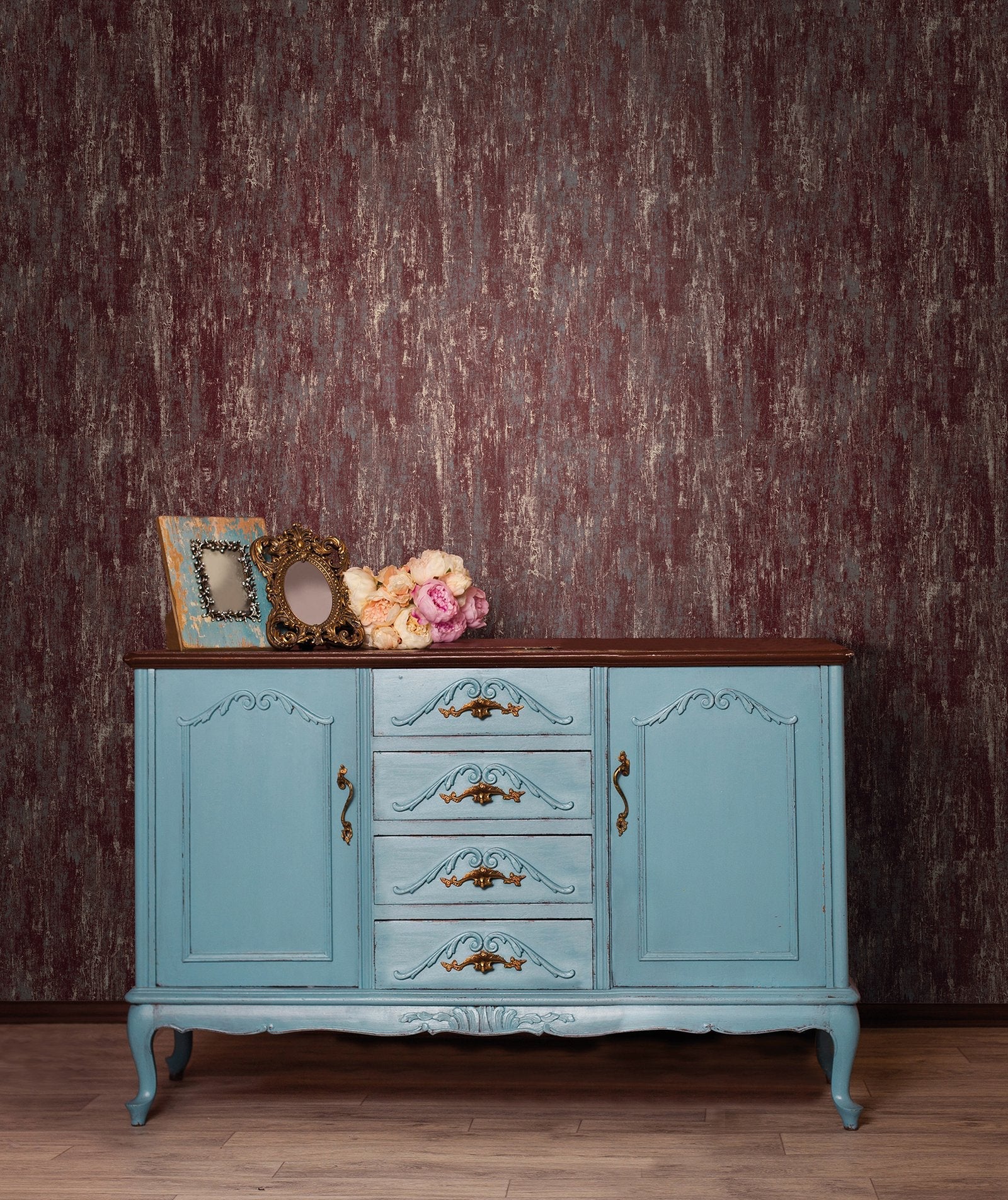 Brera wallpaper in red color - pattern number GH64855-23 - by Galerie in the Urban Classics collection