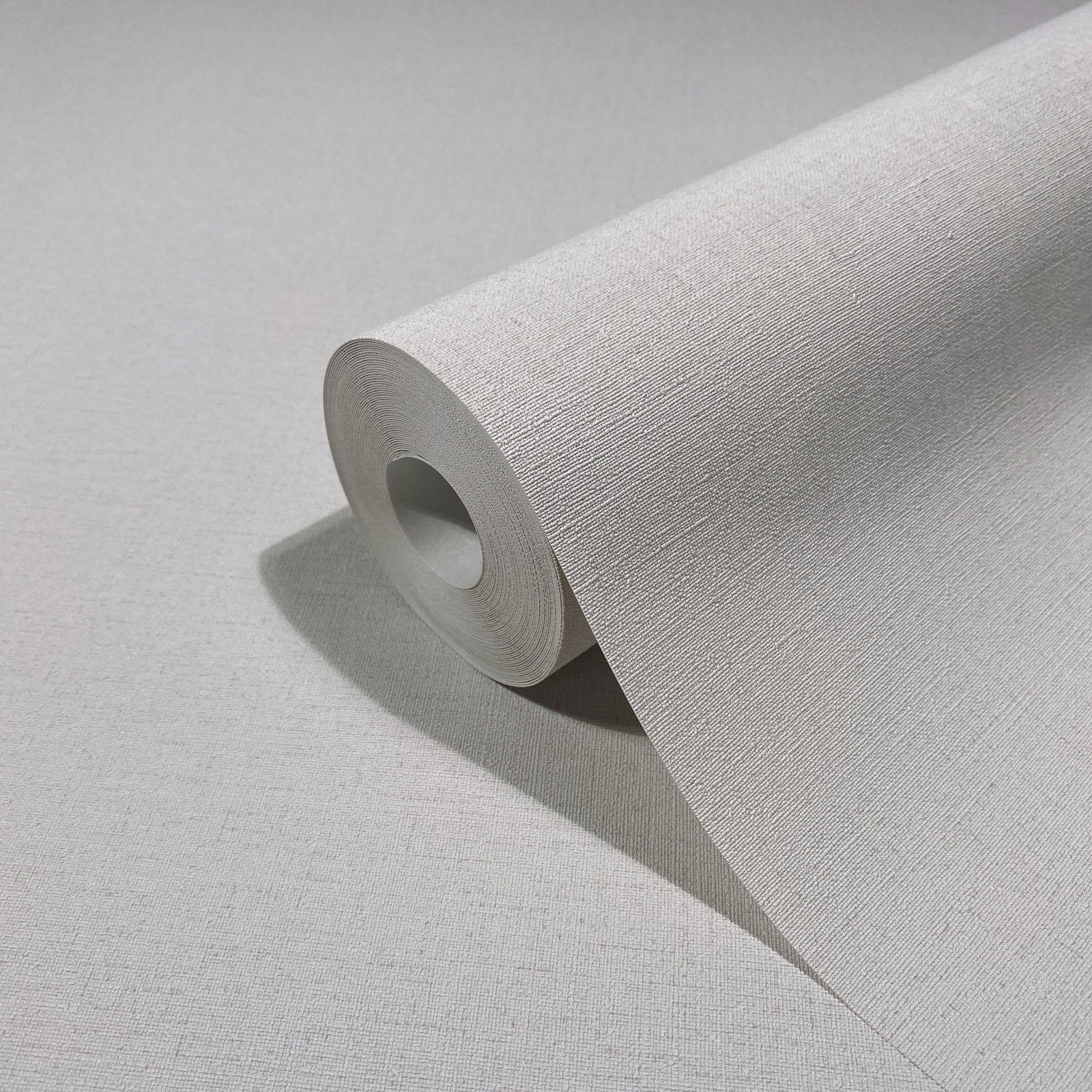 Textile optic wallpaper in silver grey color - pattern number 6841-40 - by Galerie in the The Bricks And More collection