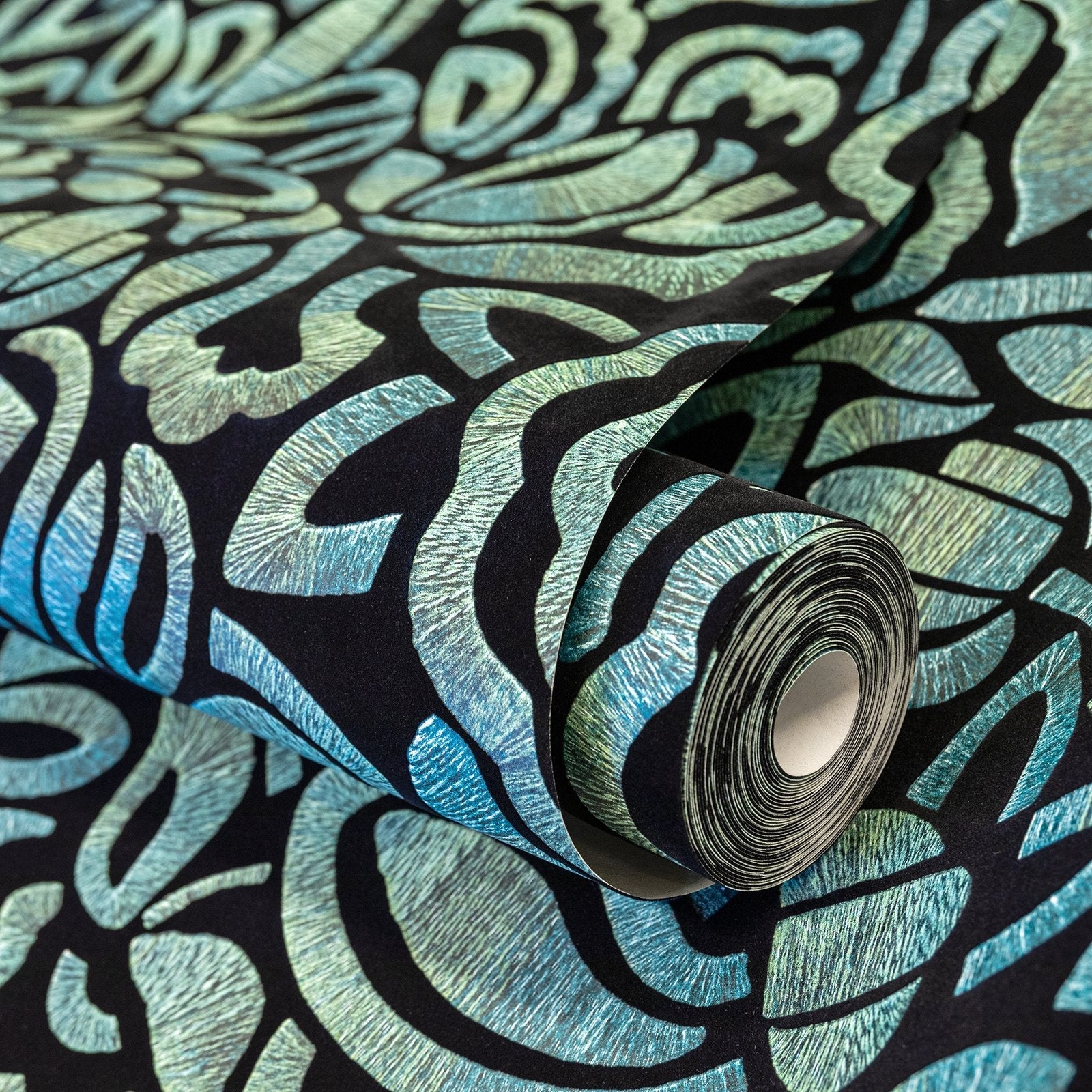 Brussels Lace wallpaper in green color - pattern number GH81340-23 - by Galerie in the Pepper collection