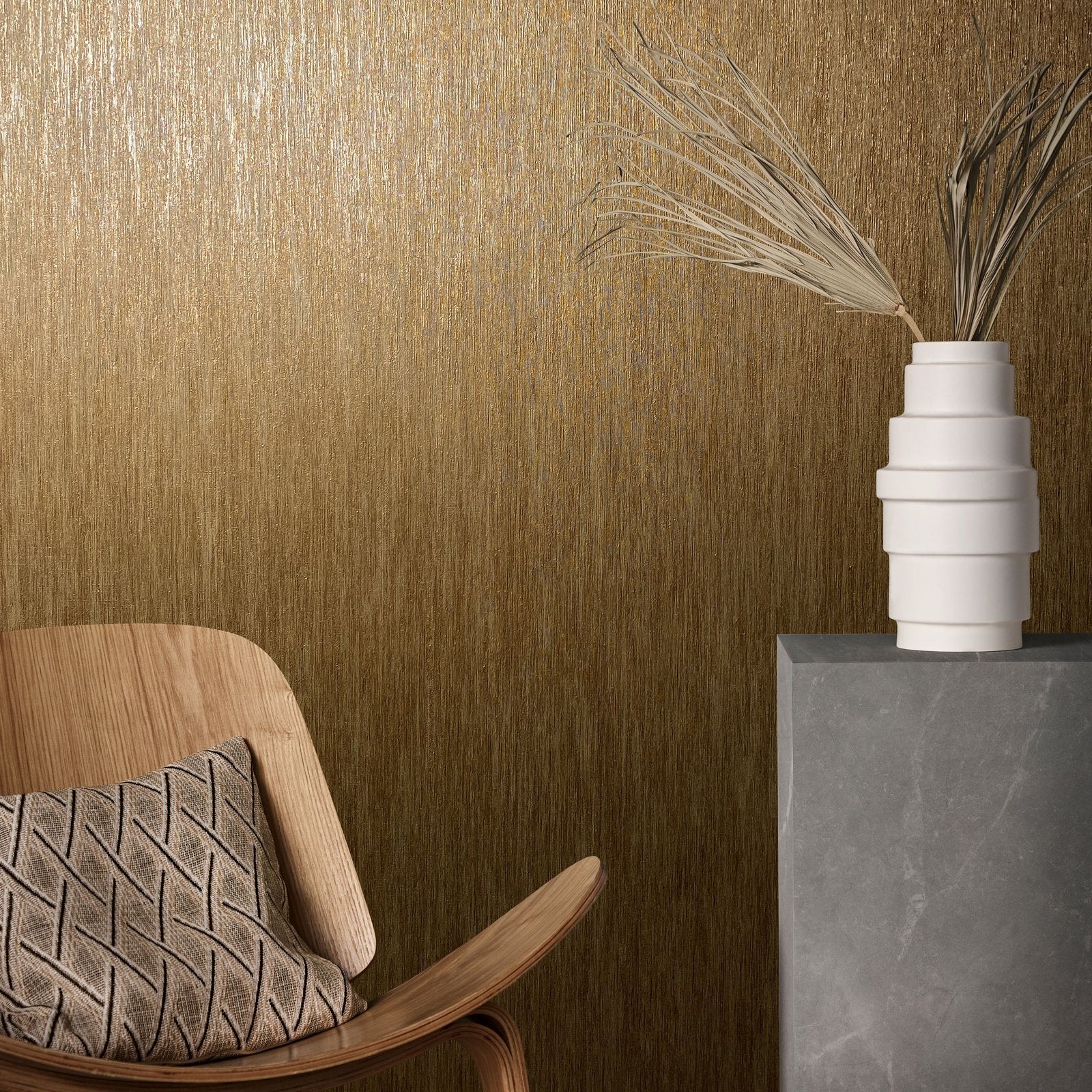 Slub wallpaper in bronze brown color - pattern number EN91932 - by Galerie in the Energy collection