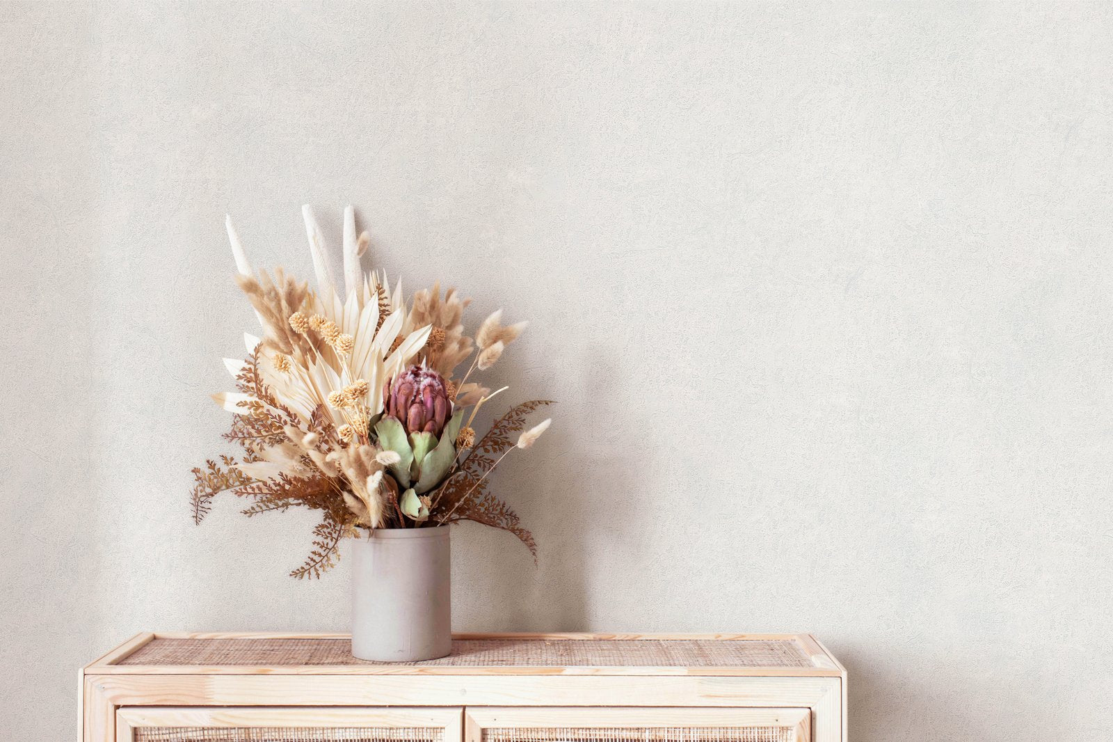 Rustic wallpaper in beige color - pattern number EA99178 - by Galerie in the Earth collection