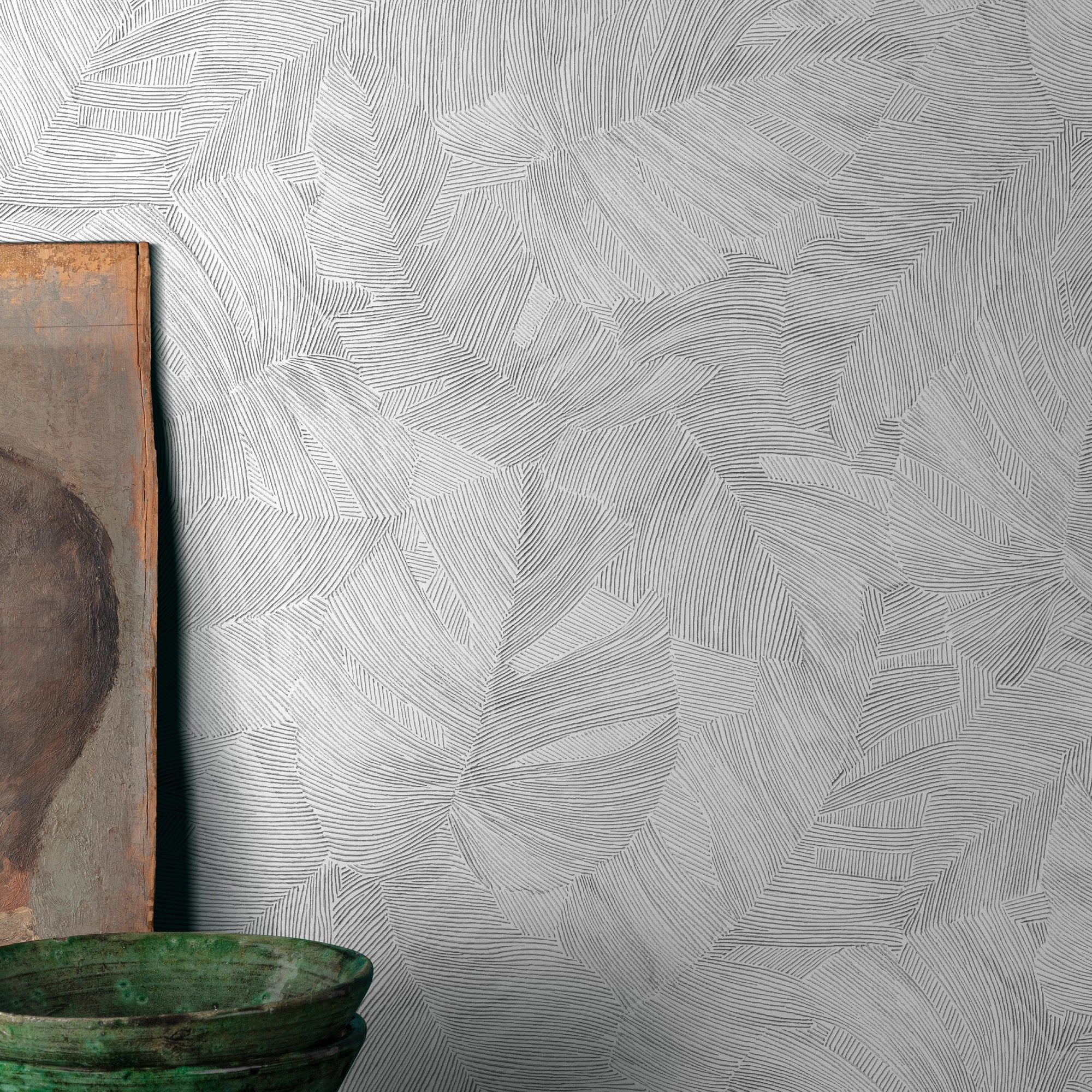 Branched Leaves Motive Wallpaper in white color - pattern number KRA67603 - by Grandeco in the Karuna collection