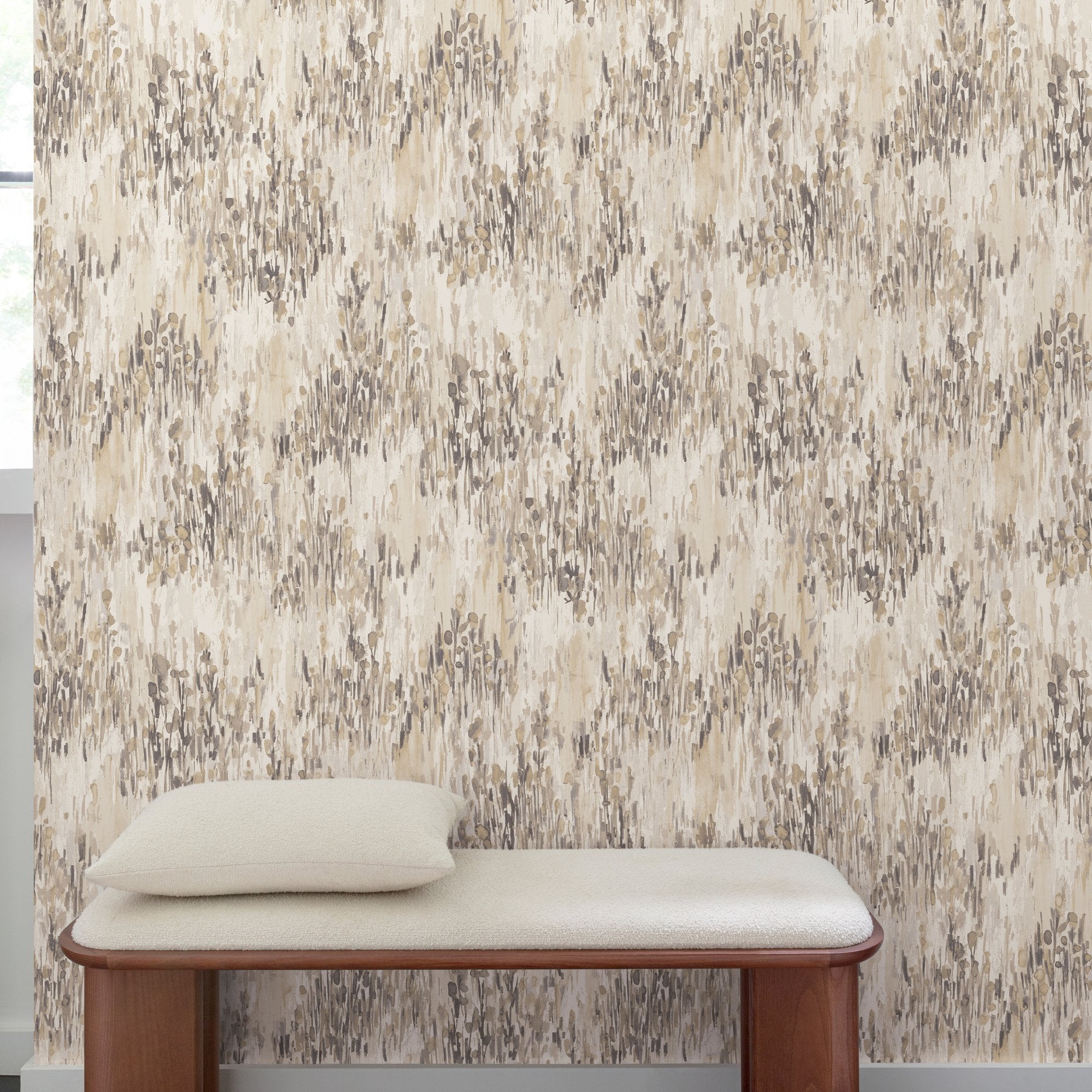 Ethnic All-over Wallpaper in beige color - pattern number INA82801 - by Grandeco in the Inia collection