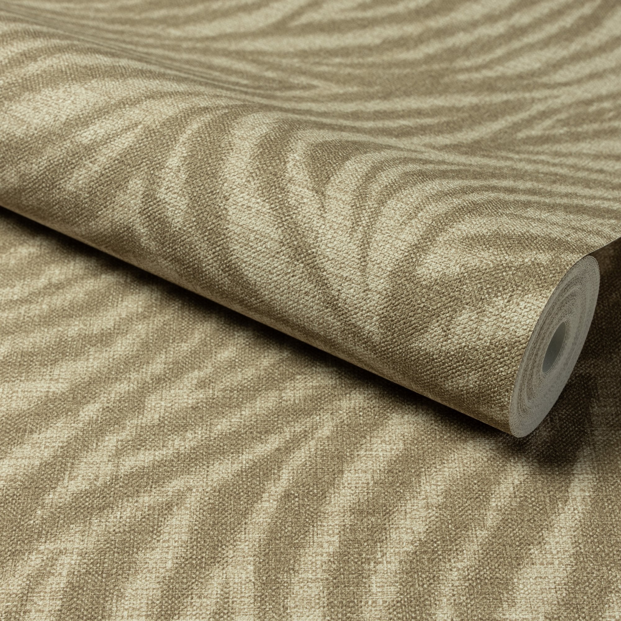 Abstract all-over Wallpaper in green color - pattern number A84102 - by Grandeco in the Structured Walls collection