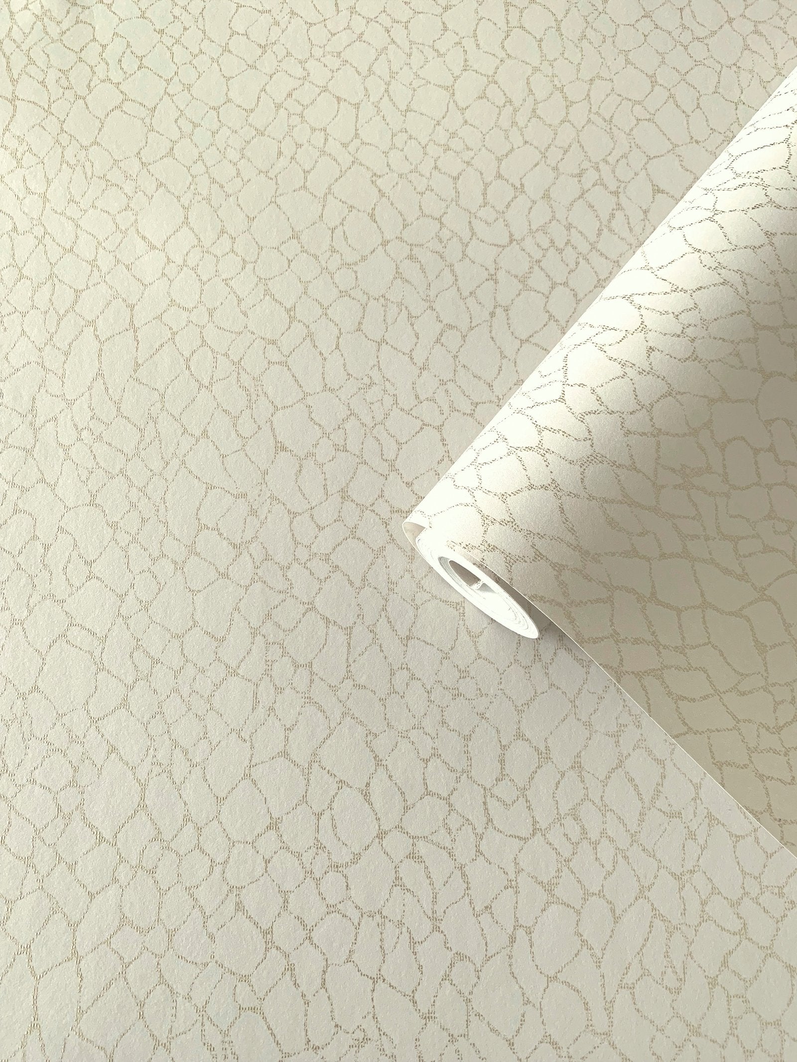 Webbing wallpaper in cream color - pattern number DWP0232-01 - by Galerie in the Boutique collection
