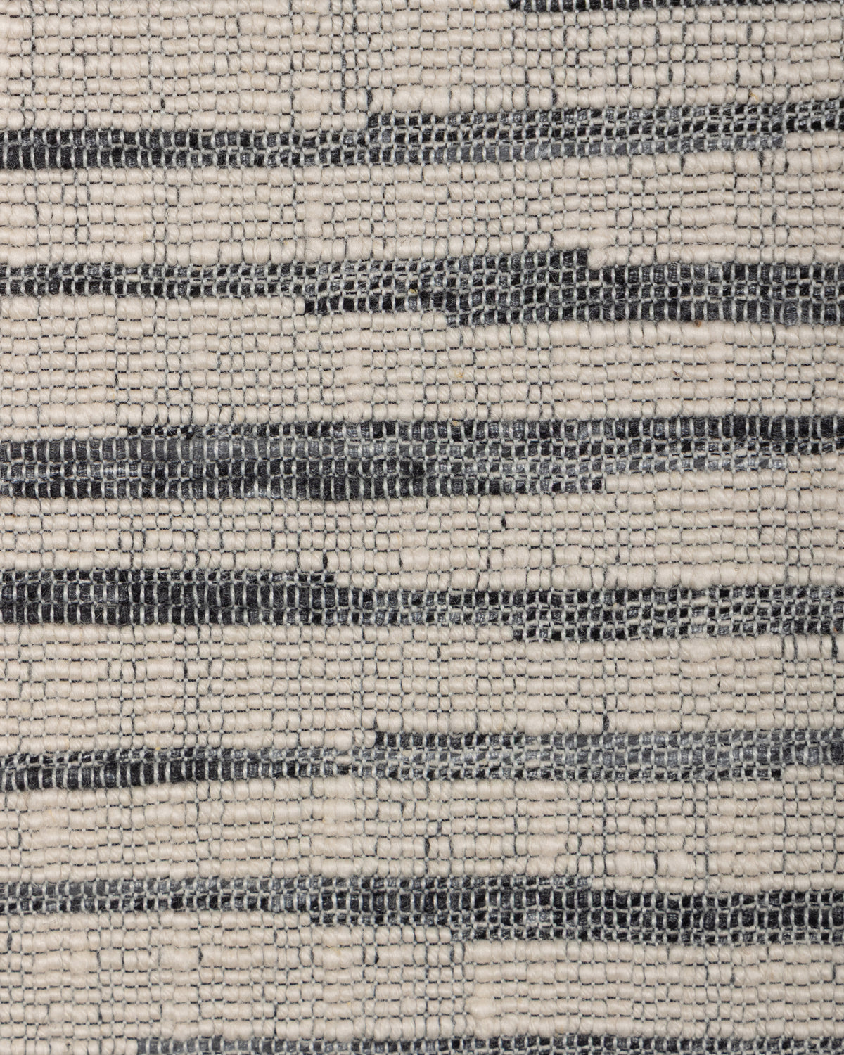 Torin Wallpaper in Ash color - pattern number GWP-3743.121.0 - by Lee Jofa Modern in the Kelly Wearstler Glyph collection