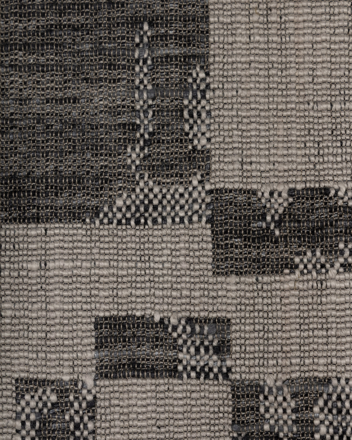 Glyph Wallpaper in Charcoal color - pattern number GWP-3744.1121.0 - by Lee Jofa Modern in the Kelly Wearstler Glyph collection