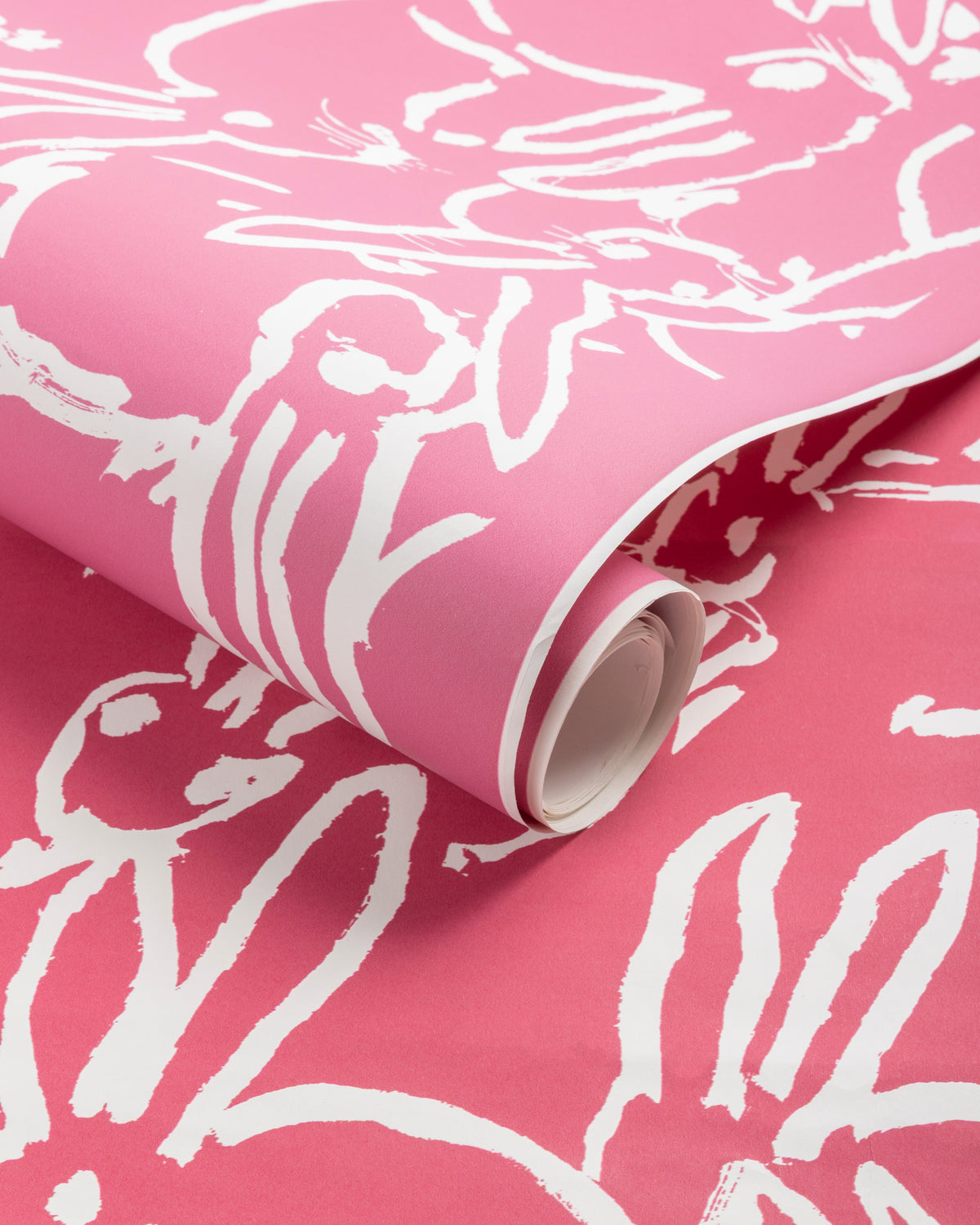 Hutch Ombre 1 Panel Mural in Pink color - pattern number GWP-3749.719.0 - by Lee Jofa Modern in the Hunt Slonem Belle Terre collection