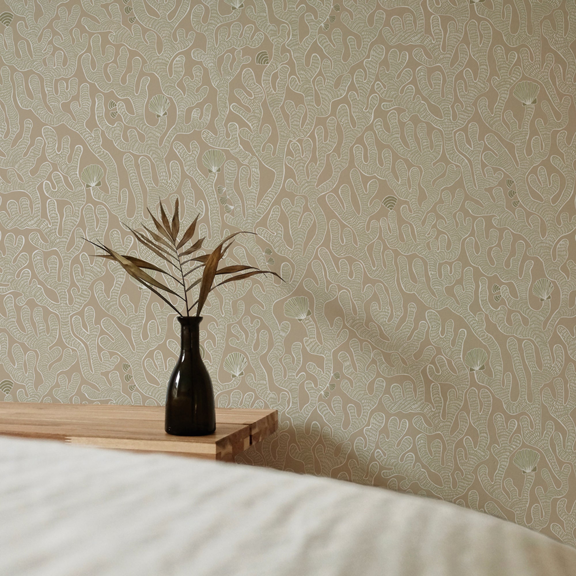 Coral Wallpaper in edge sand color - pattern number JMW1016.11.0 - by Kravet in the Josephine Munsey Portfolio II collection