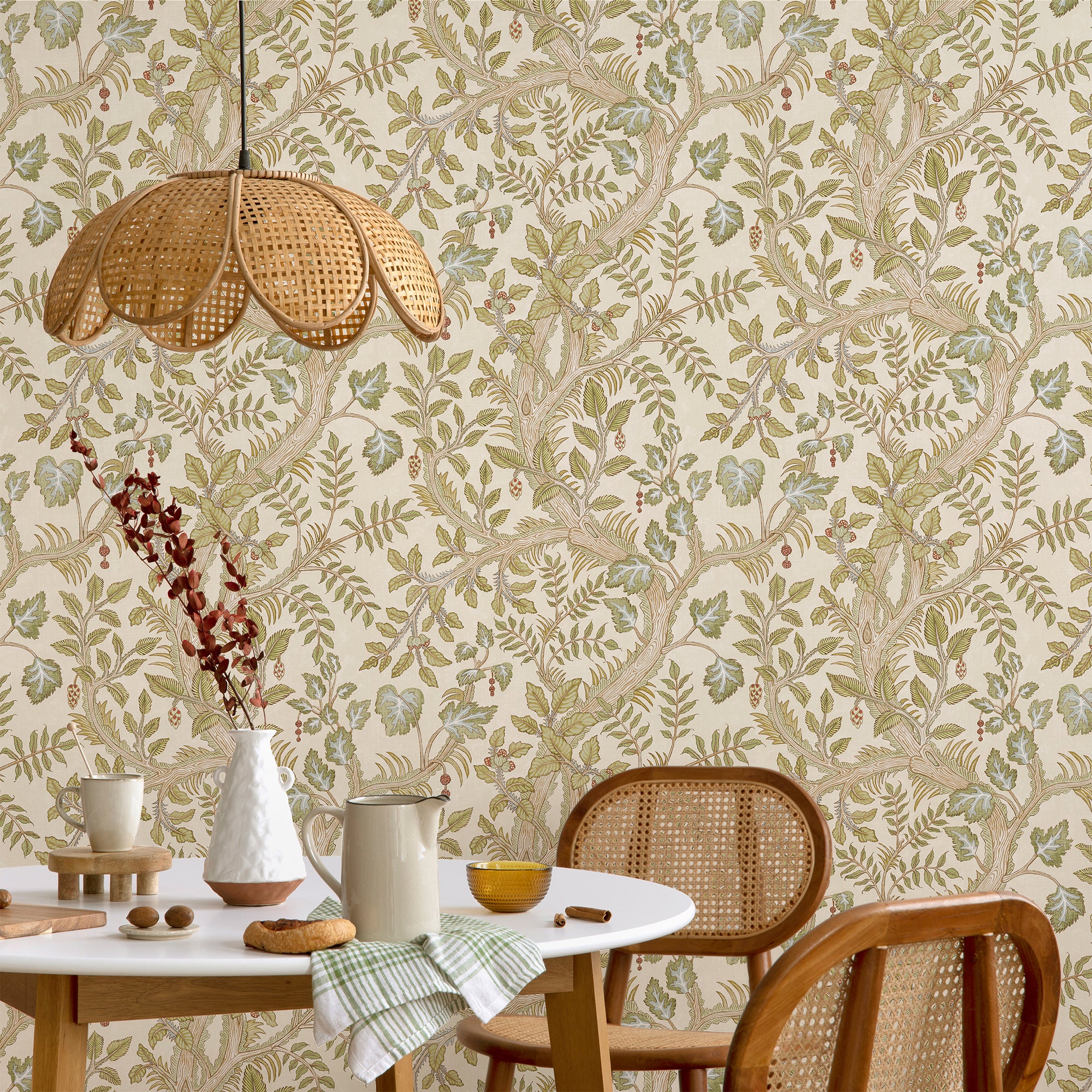 Hedgerow Wallpaper in cream and olive color - pattern number JMW1036.31.0 - by Kravet in the Josephine Munsey Juniper collection