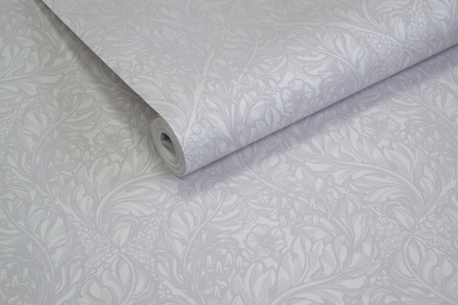 Rambleicious wallpaper in silver grey color - pattern number LB25104 - by Galerie in the Off The Wall collection