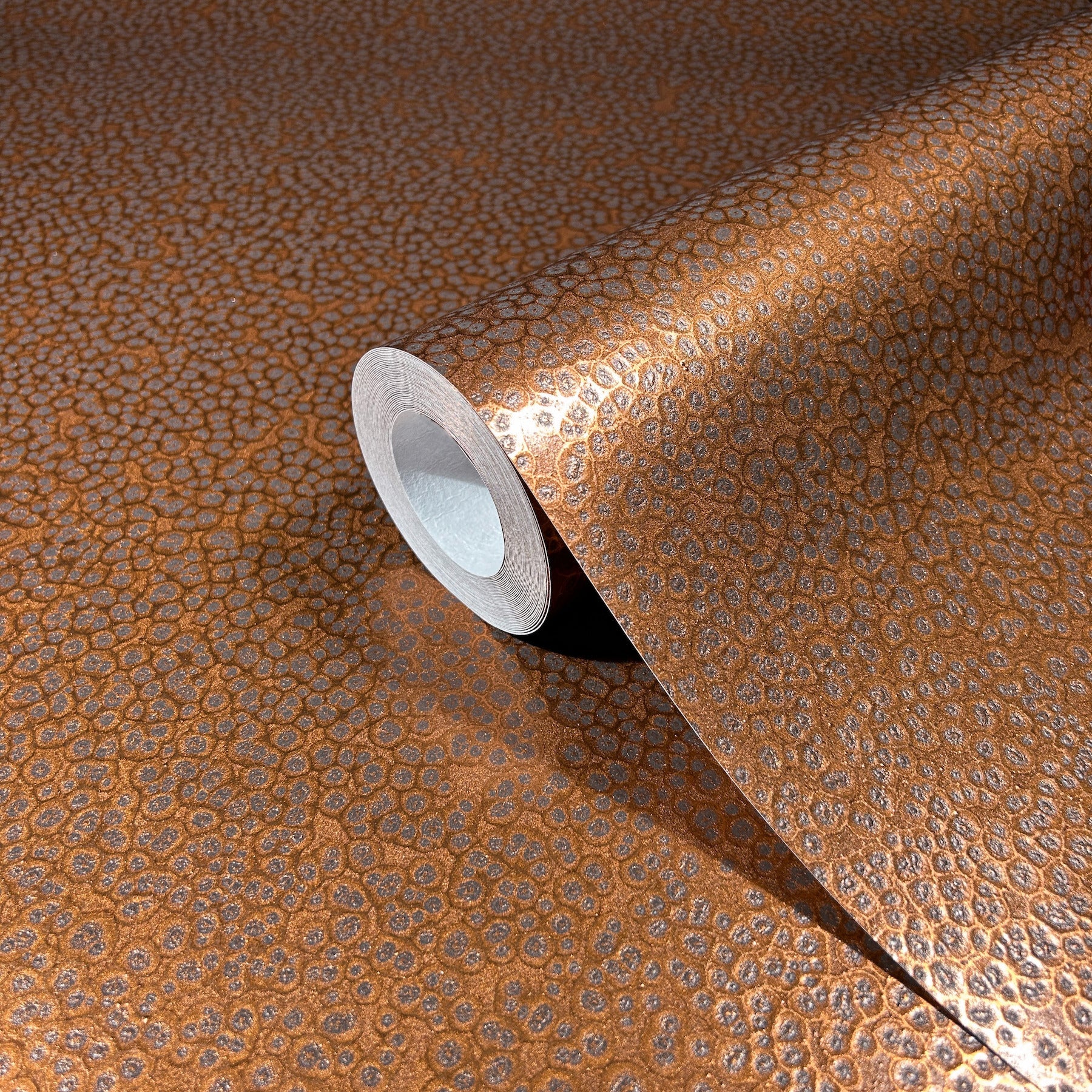 Hudson wallpaper in copper color - pattern number MA34958 - by Antonina Vella in the Opulent Accents collection