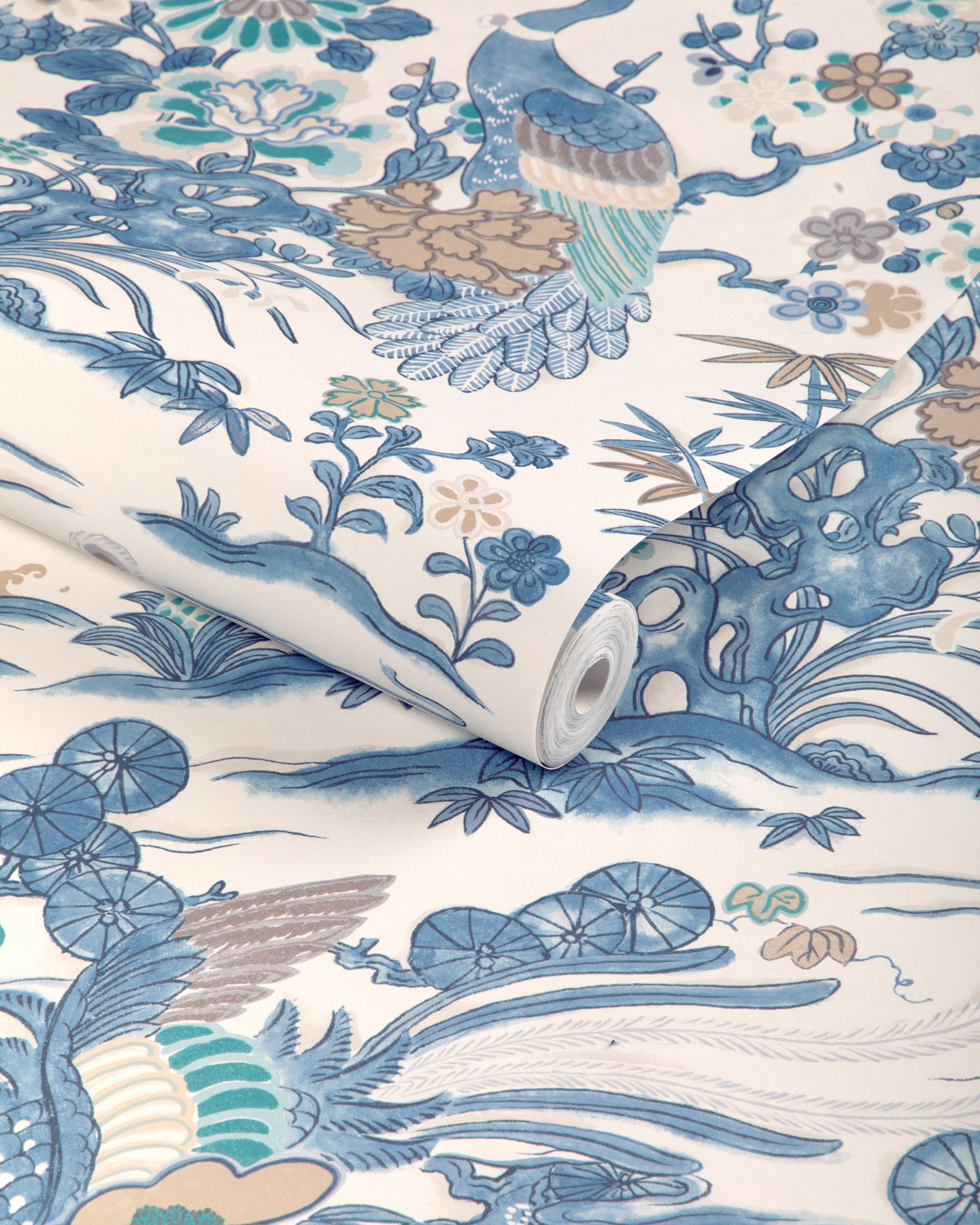 Sakura Paper Wallpaper in blue color - pattern number P2023124.55.0 - by Lee Jofa in the Garden Walk collection