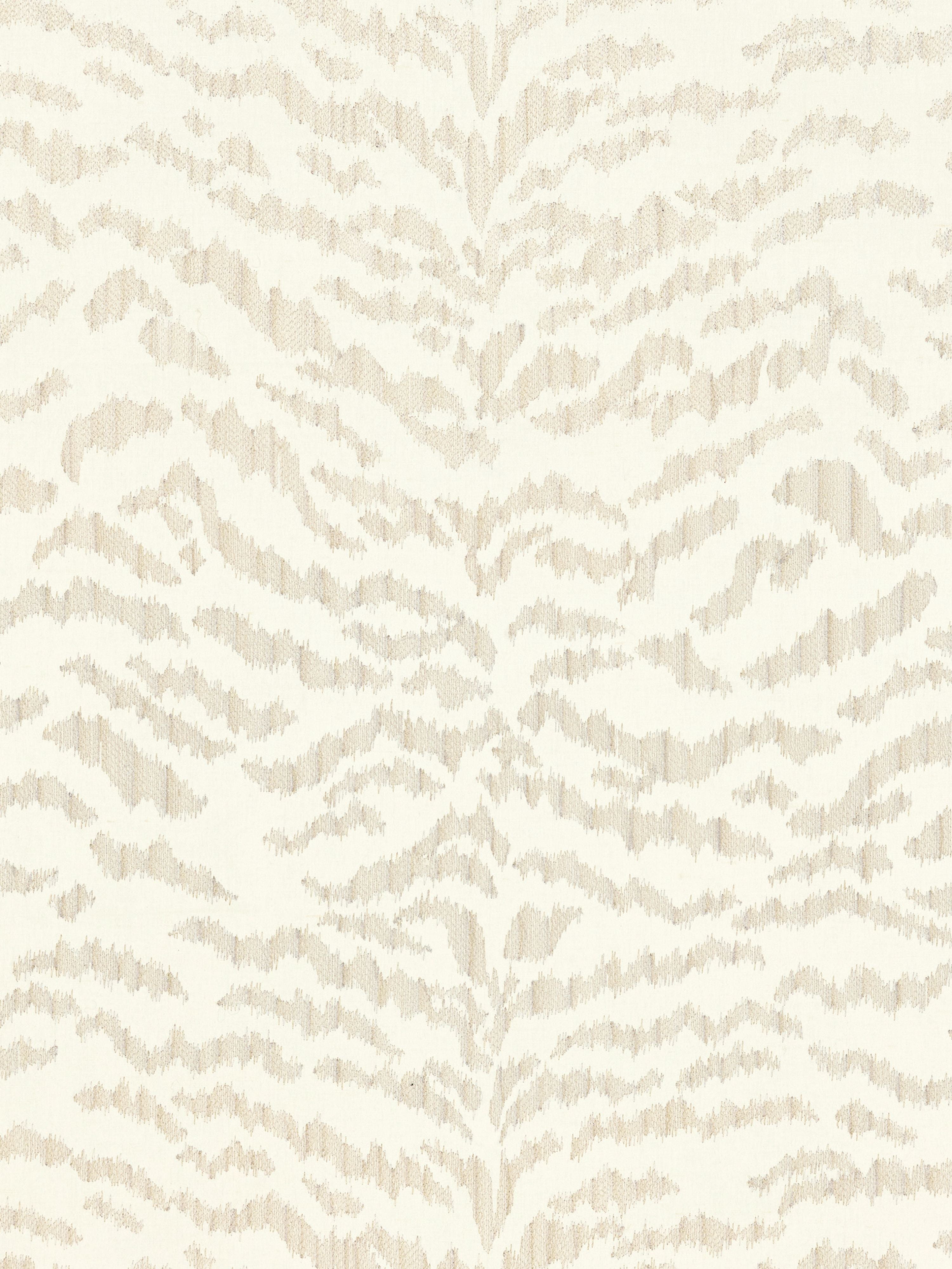 Tigress wallpaper in frost color - pattern number SC 0001WP88506 - by Scalamandre in the collection