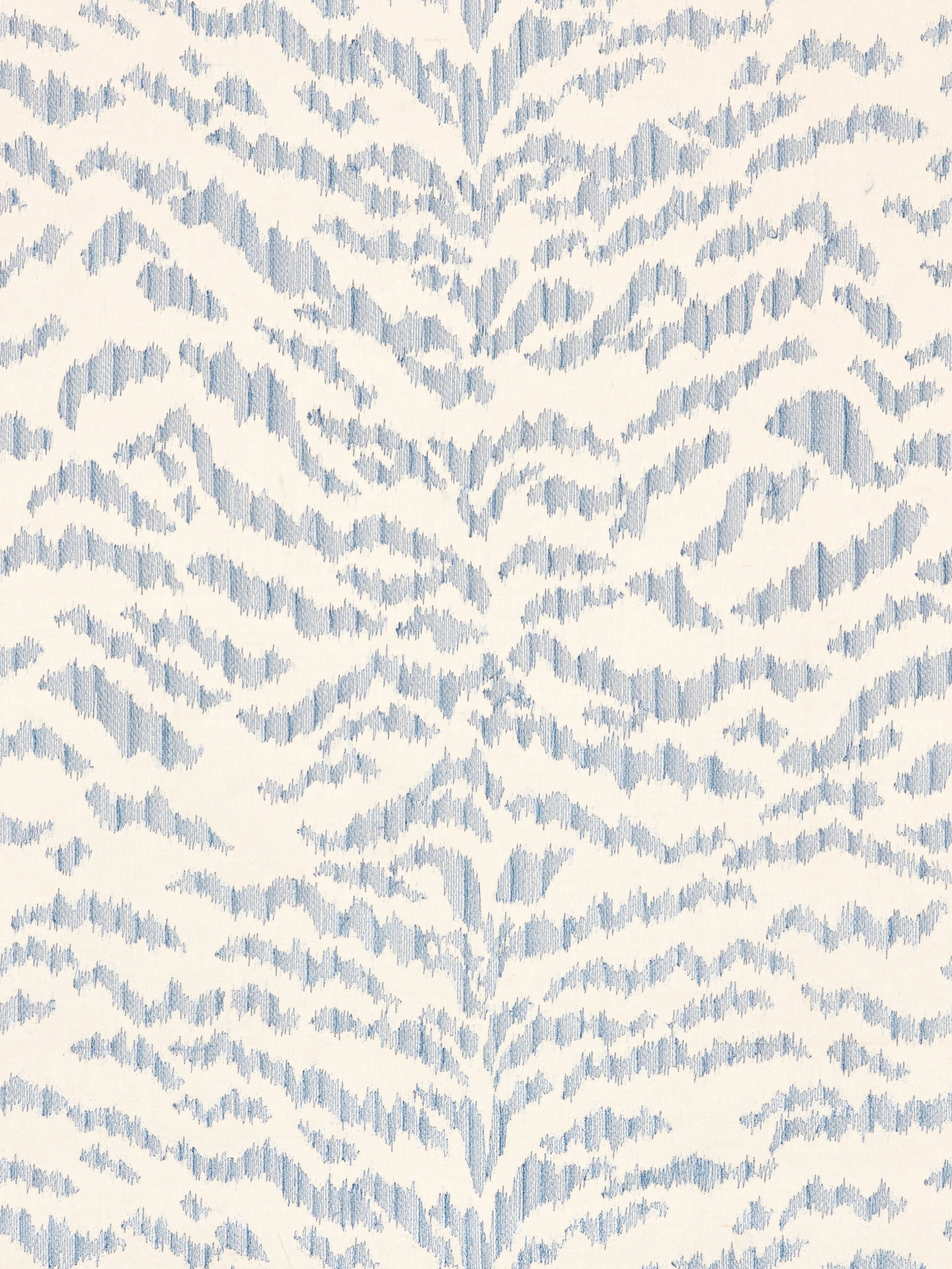 Tigress wallpaper in skyline color - pattern number SC 0002WP88506 - by Scalamandre in the collection