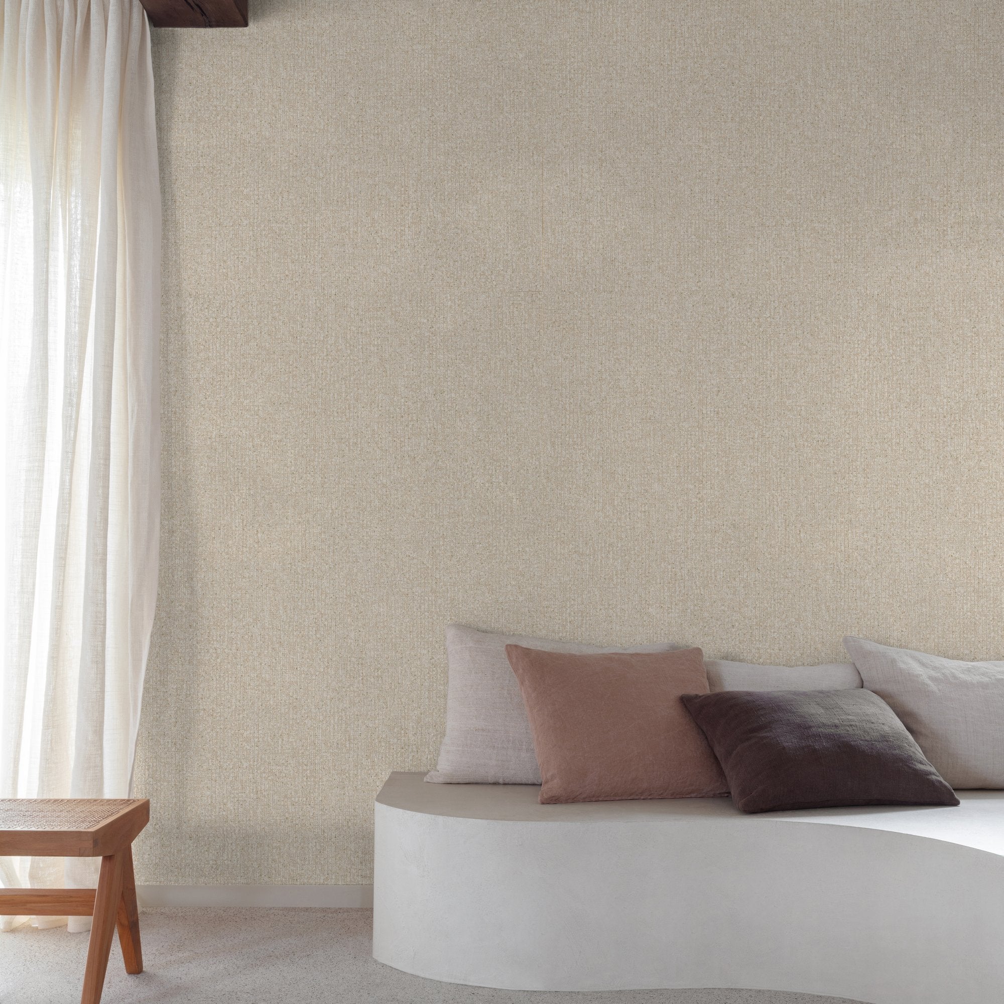 Stone plain Wallpaper in beige color - pattern number SF1113 - by Grandeco in the Surfaces collection