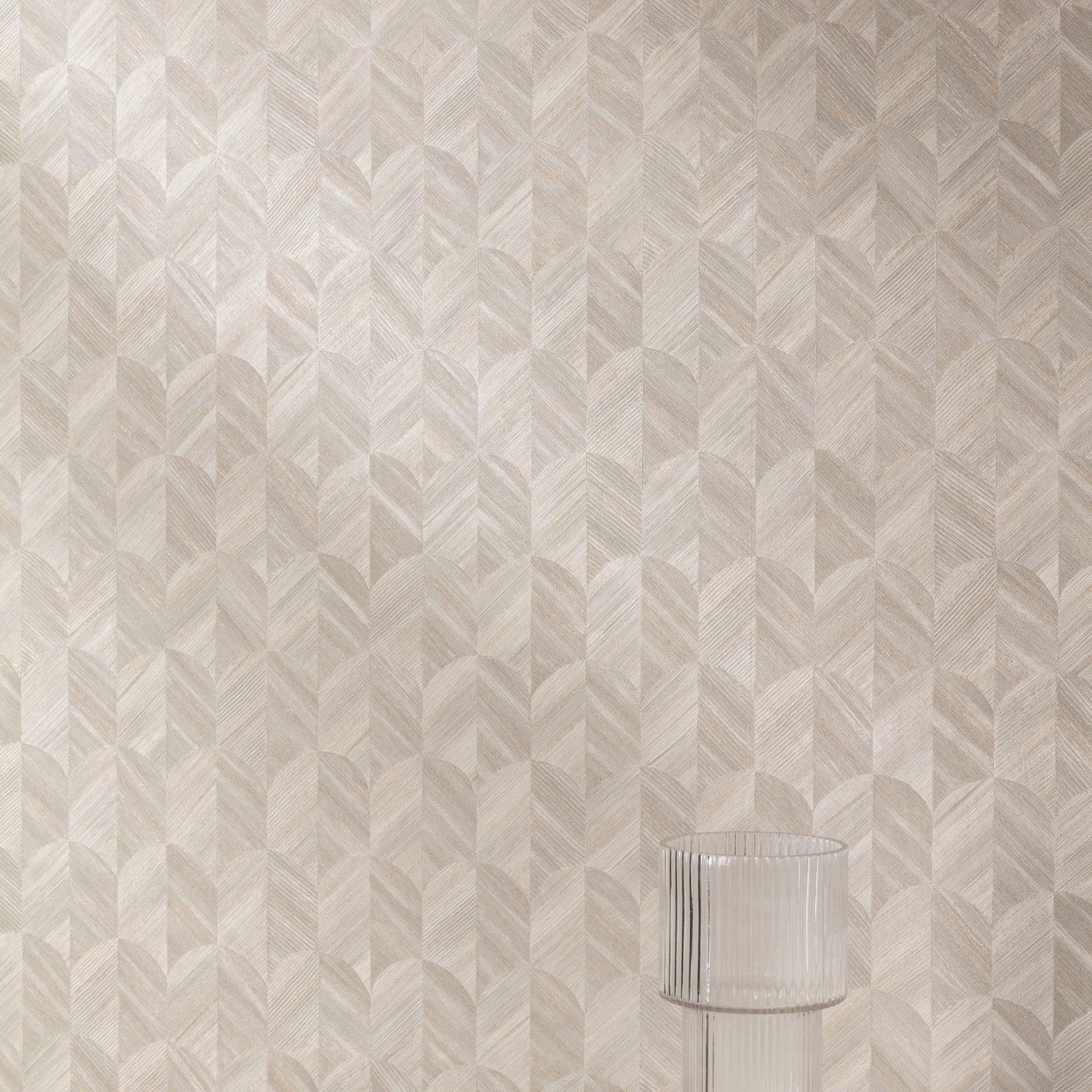 Geometric All-over Wallpaper in brown color - pattern number SF3234 - by Grandeco in the Surfaces collection