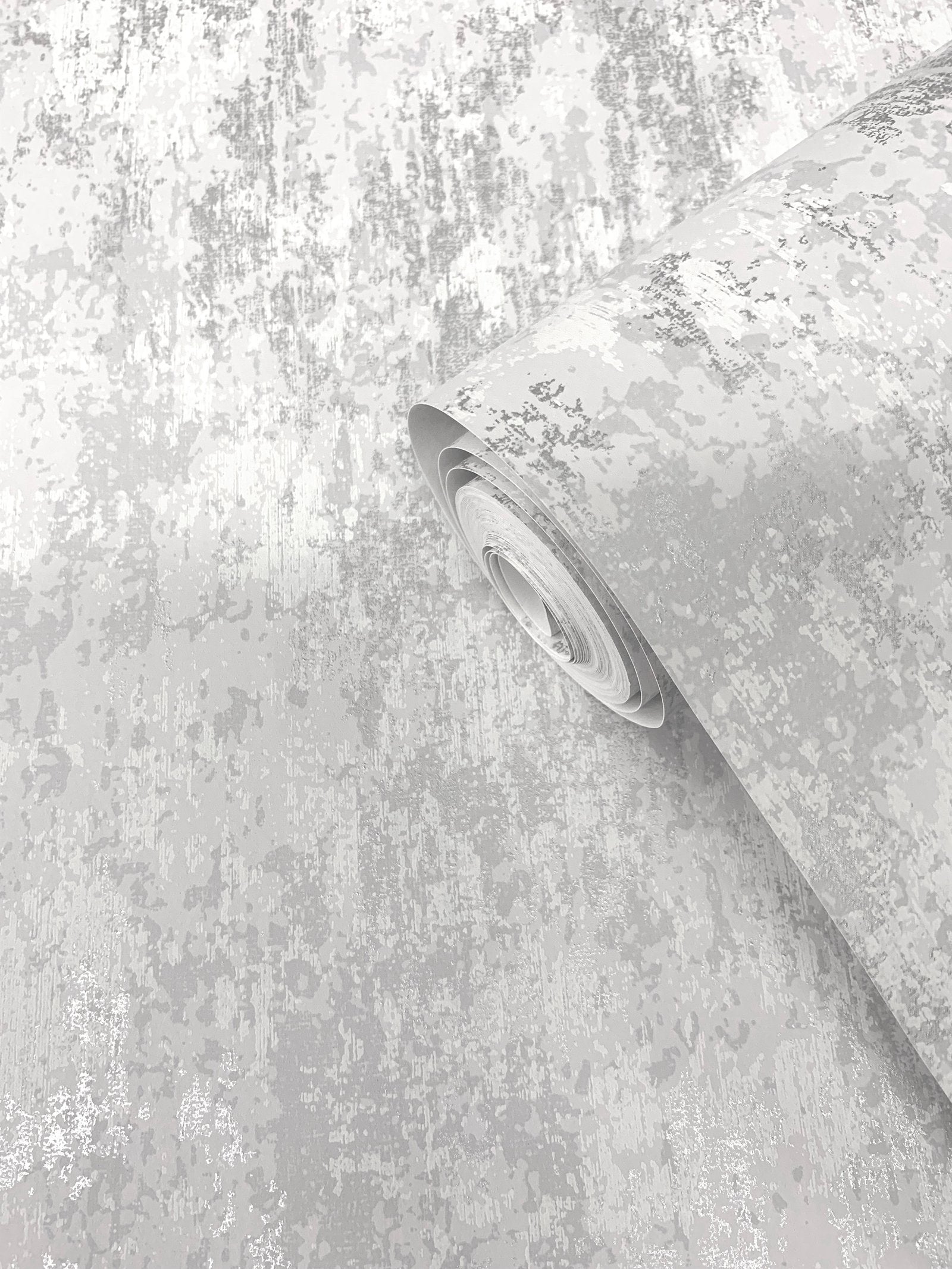 Distressed wallpaper in silver grey color - pattern number SR28101 - by Galerie in the Lustre collection