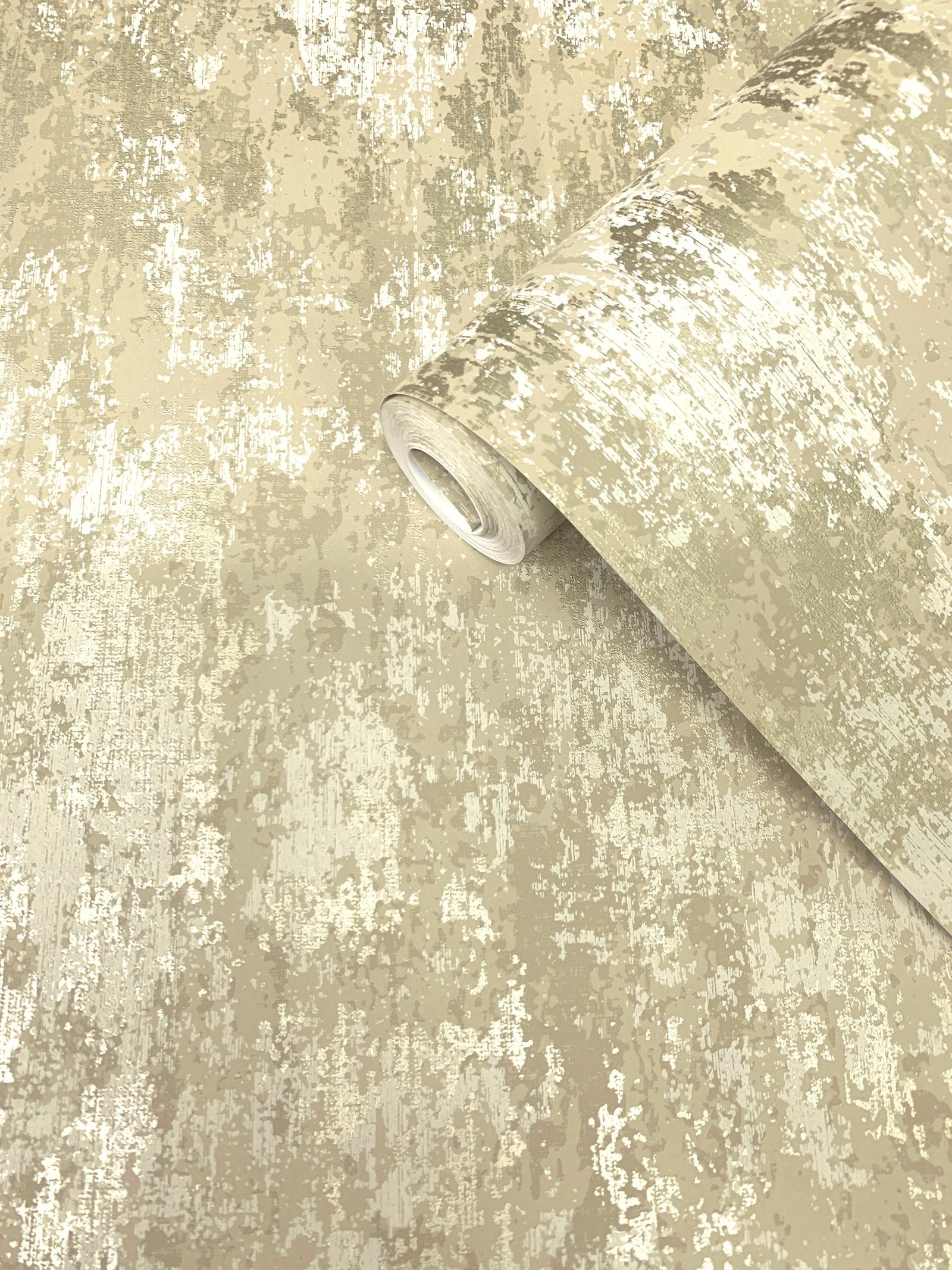 Concrete wallpaper in gold color - pattern number SR28103 - by Galerie in the Lustre collection