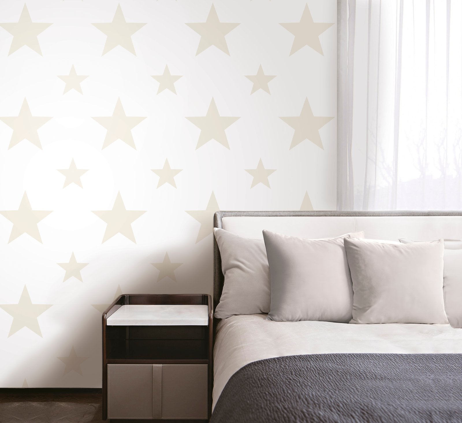 Double Star Natural wallpaper in beige color - pattern number SS21253 - by Galerie in the Style Sisters collection