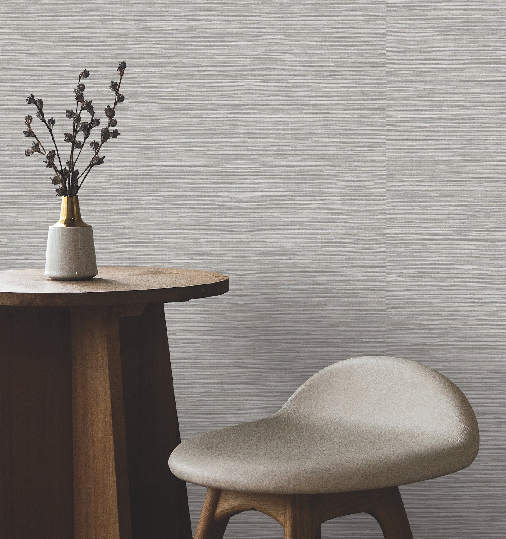 Oasis Wallpaper in grey color - pattern number UW1070N - by York in the Atmosphere Digest collection