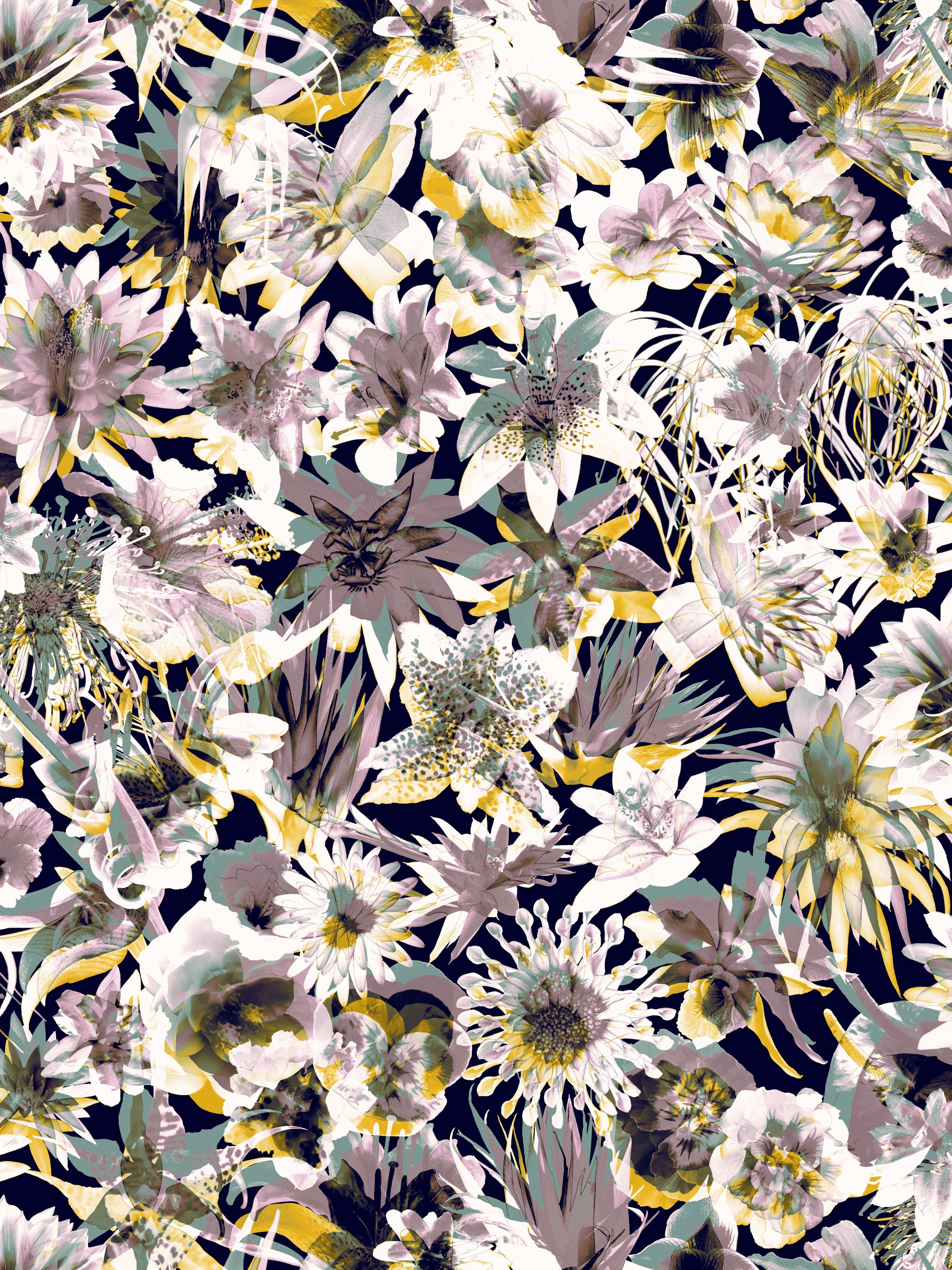 Grenada wallpaper in pastel color - pattern number WH 000033339 - by Scalamandre in the collection