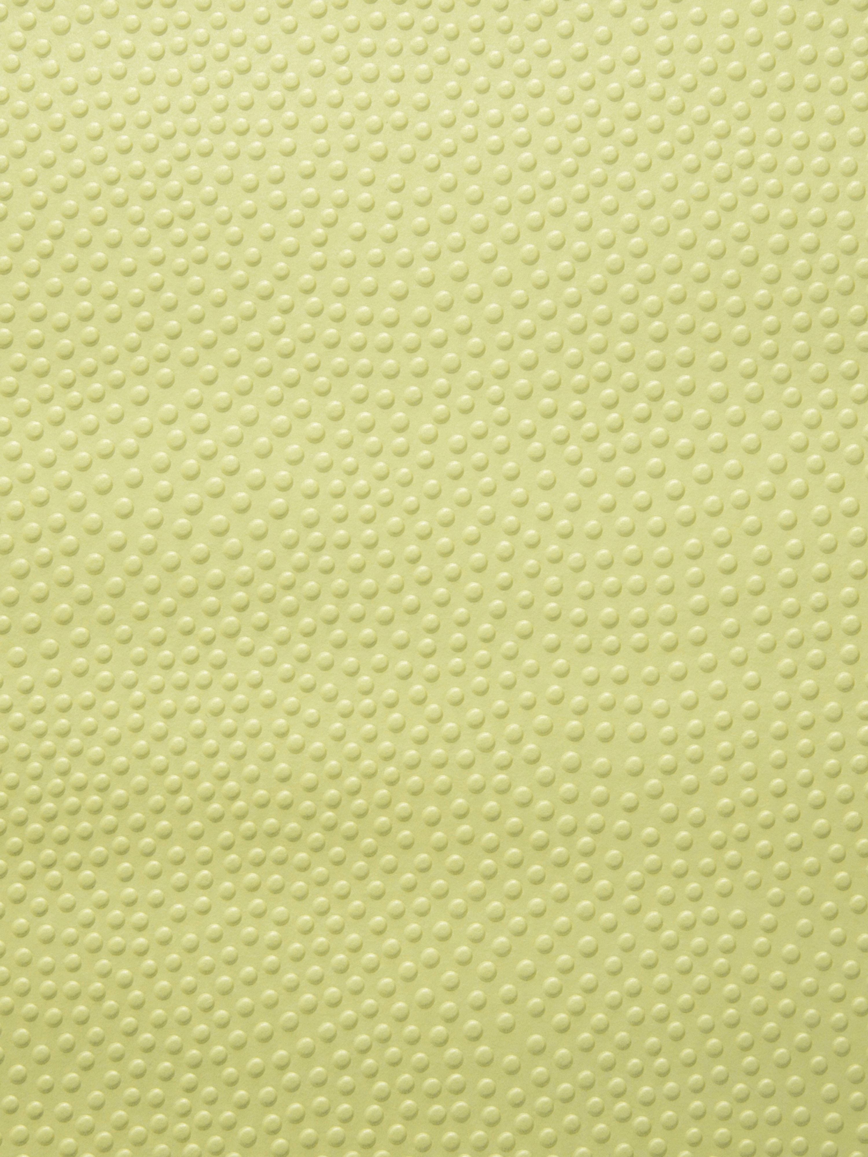 Embosse wallpaper in jaune color - pattern number WH 000043315 - by Scalamandre in the collection