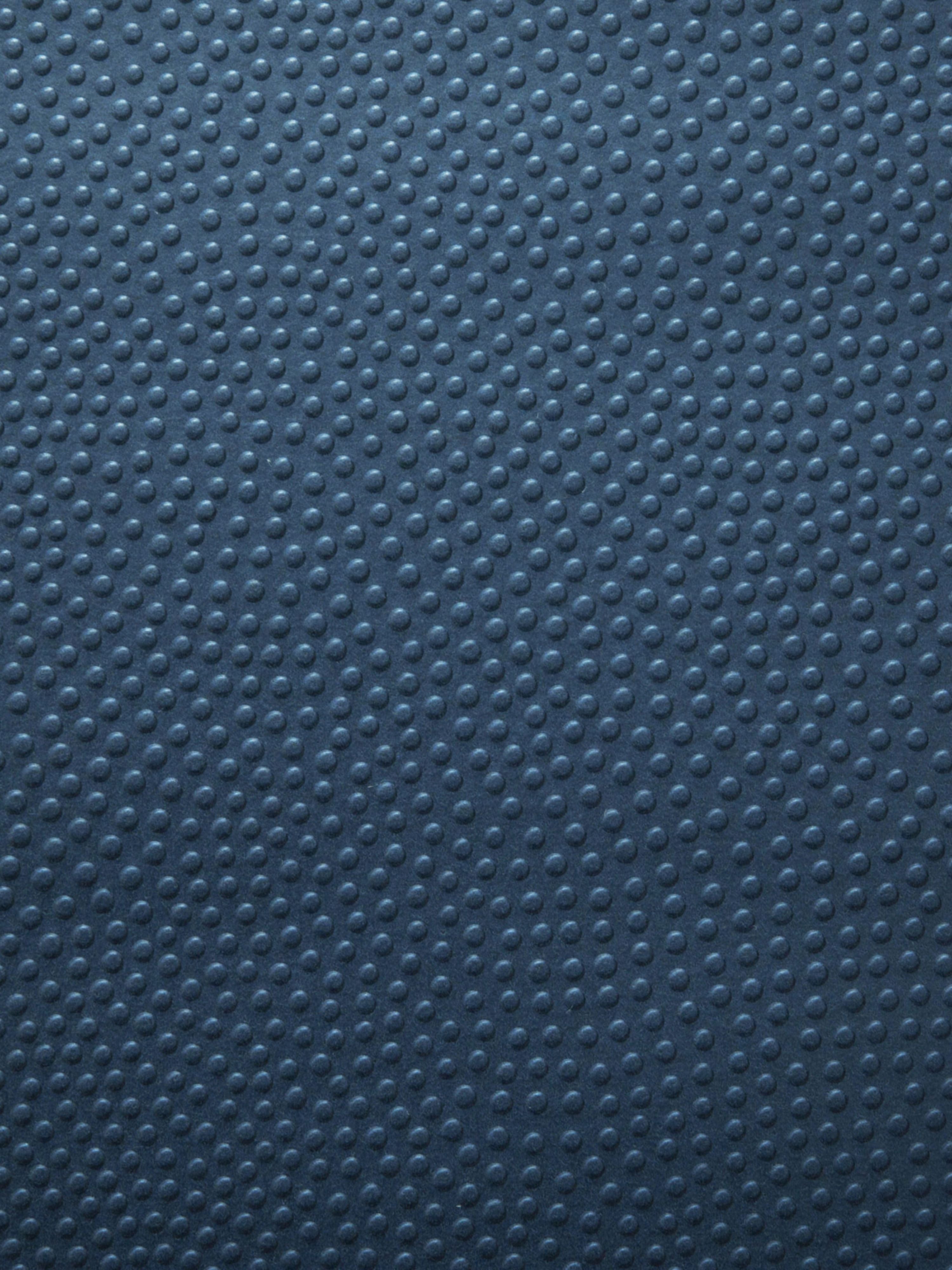 Embosse wallpaper in indigo color - pattern number WH 000103315 - by Scalamandre in the collection