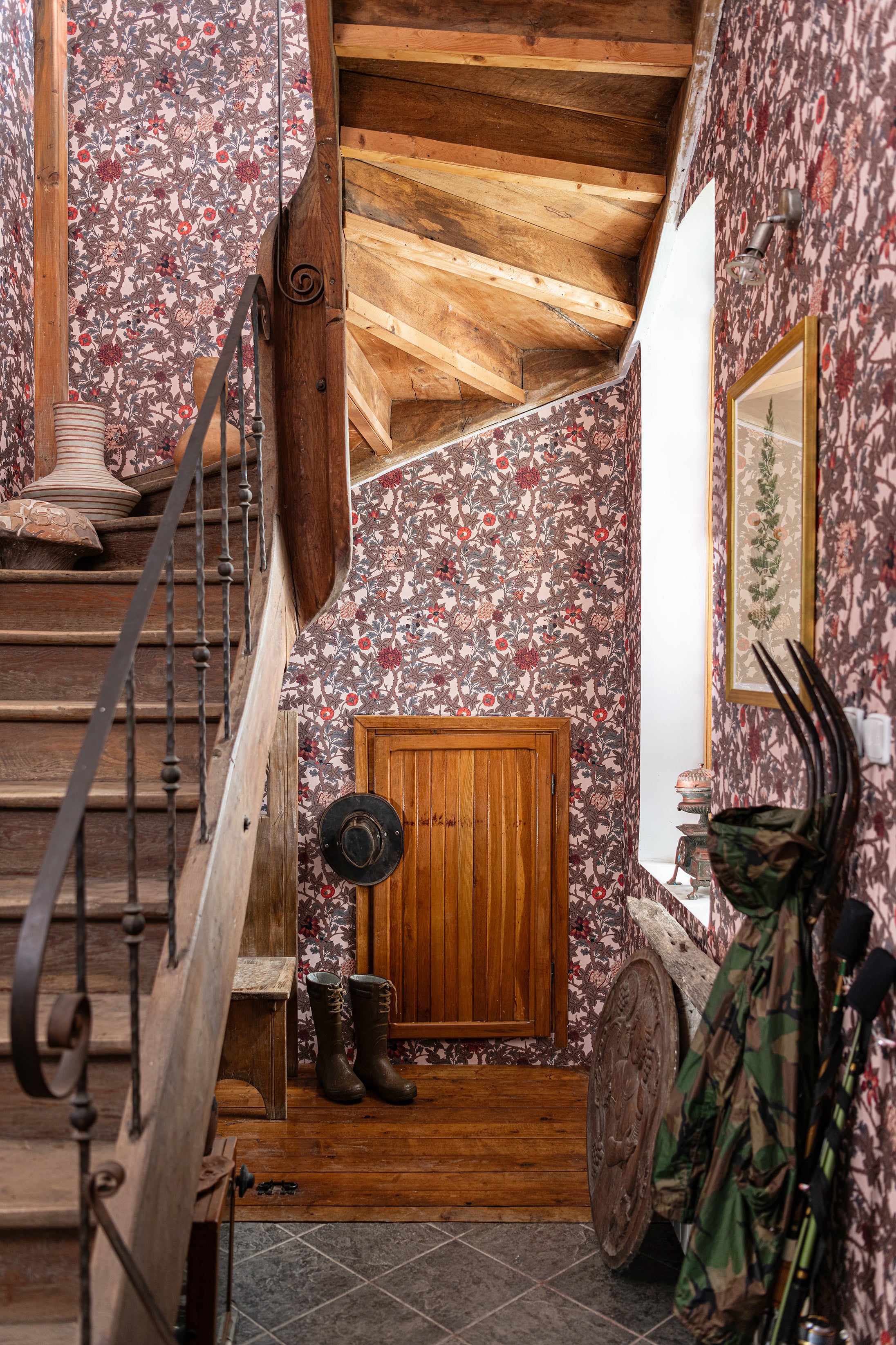 The Flowering wallpaper in dark color - pattern number WP20731 - by Mind the Gap in the The Wetlands collection