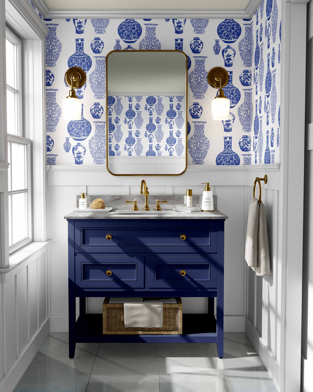 Ginger Jars Wallpaper in Blue color - pattern number KK17006_Blue_KH300 - by Katie Kime in the collection